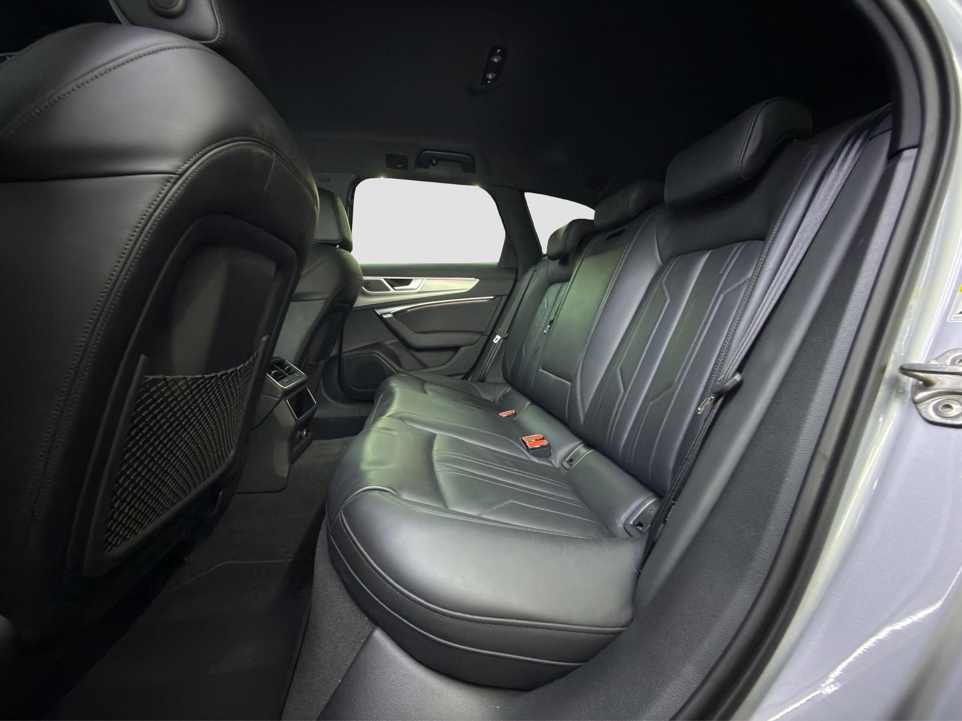 AUDI A6 Avant 45 TFSI Sport S-tronic-image-10