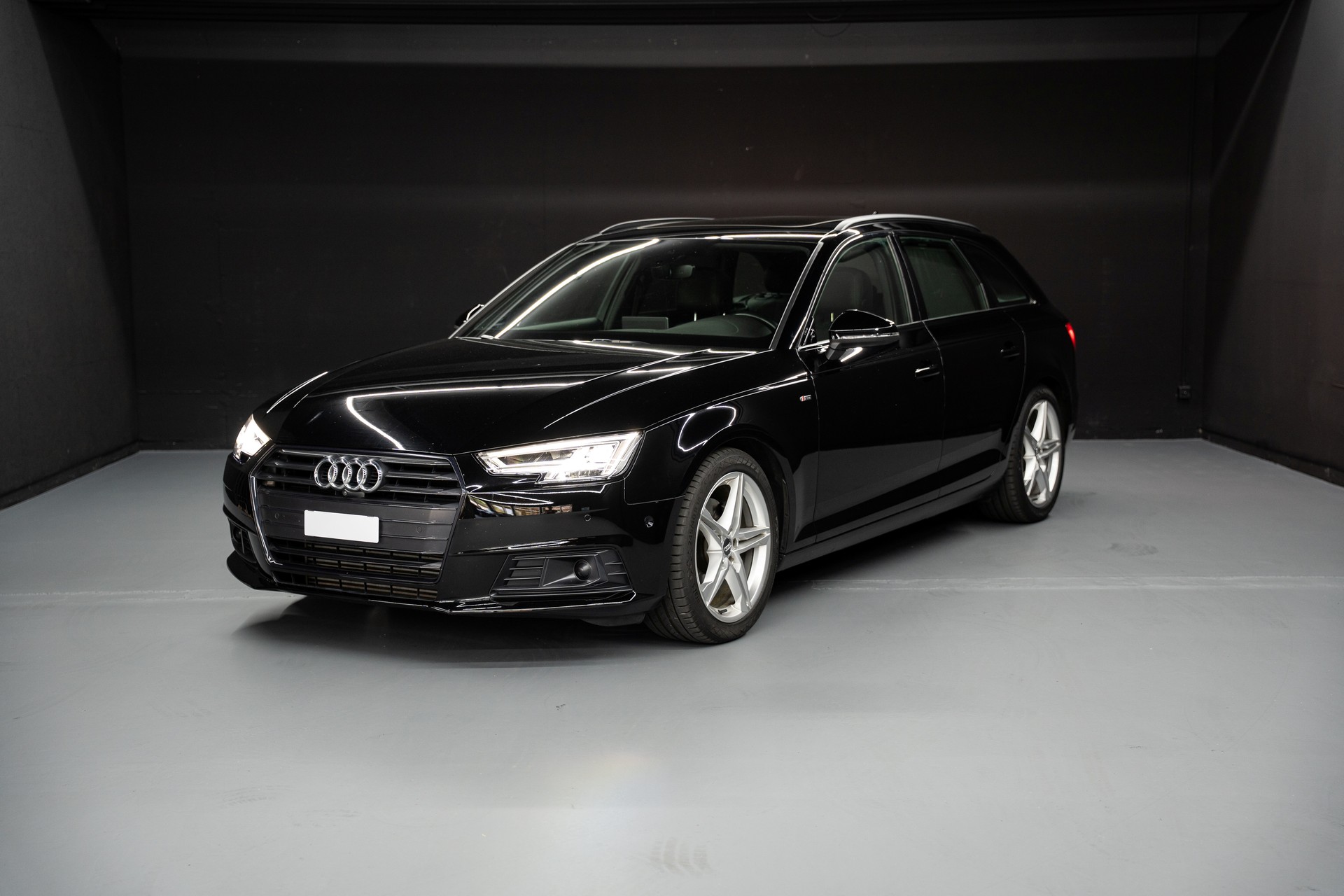 AUDI A4 Avant 2.0 TFSI Sport S-tronic