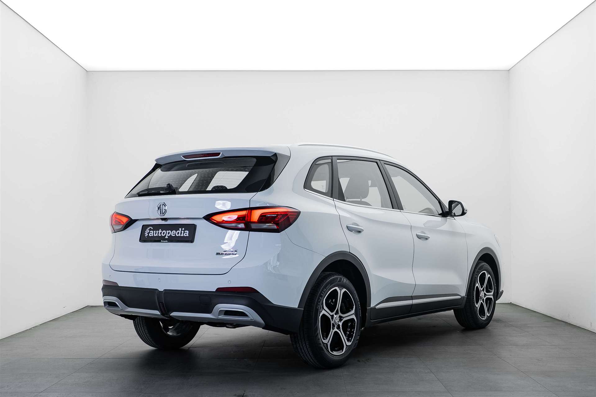 MG ZS 1.5 HEV Comfort Automat NEW-showroom-element-2