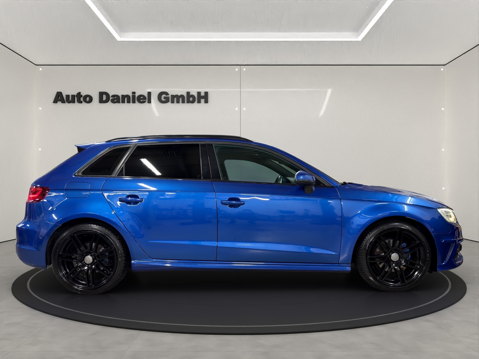 AUDI A3 Sportback 1.4 TFSI Ambition S-tronic-image-4