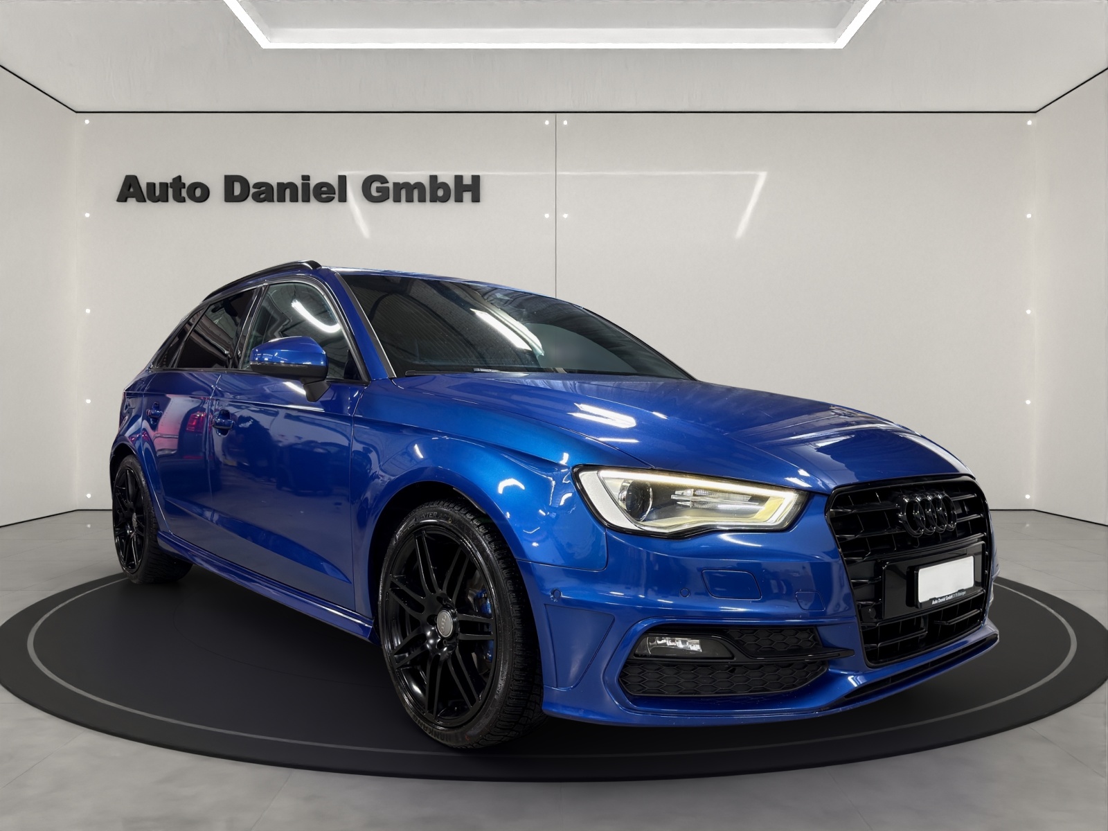 AUDI A3 Sportback 1.4 TFSI Ambition S-tronic-image-3