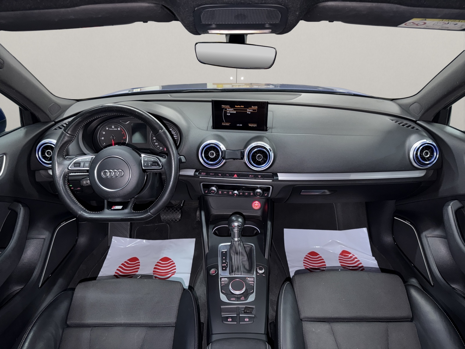 AUDI A3 Sportback 1.4 TFSI Ambition S-tronic-image-11