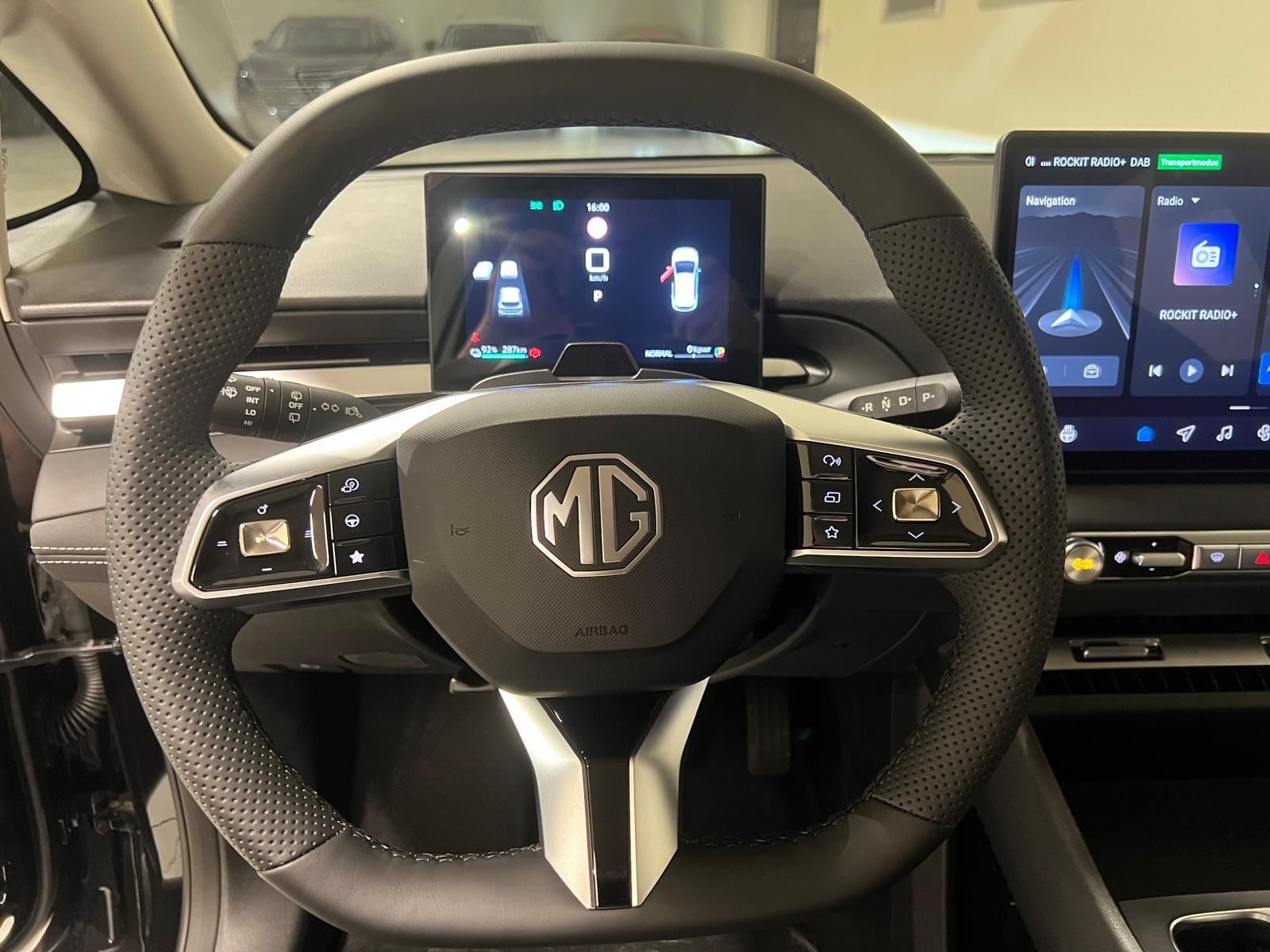 MG 4 EV Urban 43kWh Comfort-image-7