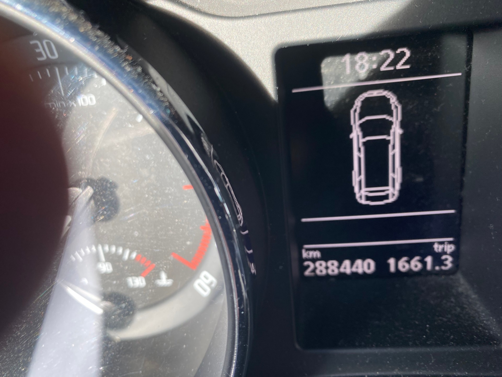 SKODA Superb Combi 2.0 TDi Ambition DSG-image-7