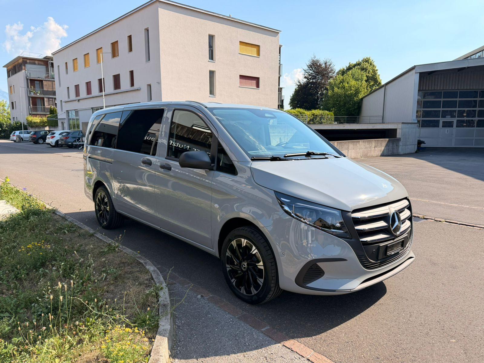 MERCEDES-BENZ Vito 116 CDI KB L Family II 4x4-showroom-element-2