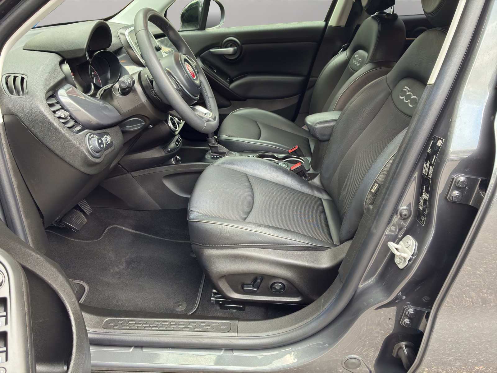 FIAT 500X 2.0MJ Cross 4x4 Automatic-image-10
