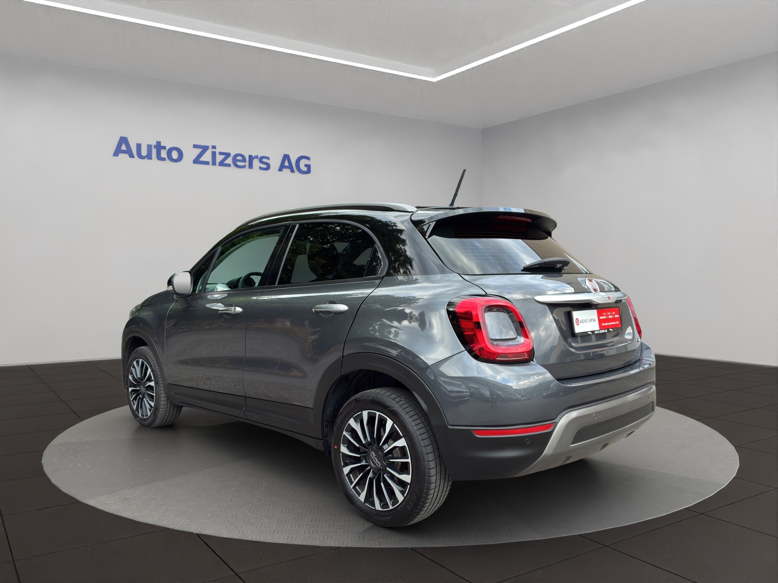 FIAT 500X 2.0MJ Cross 4x4 Automatic-image-3