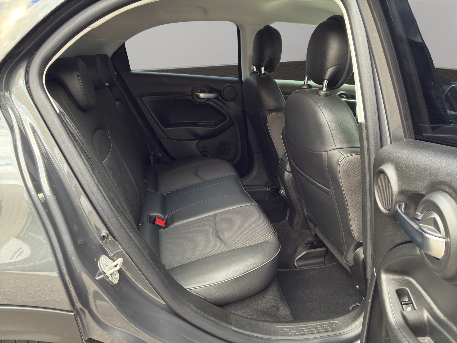 FIAT 500X 2.0MJ Cross 4x4 Automatic-image-11