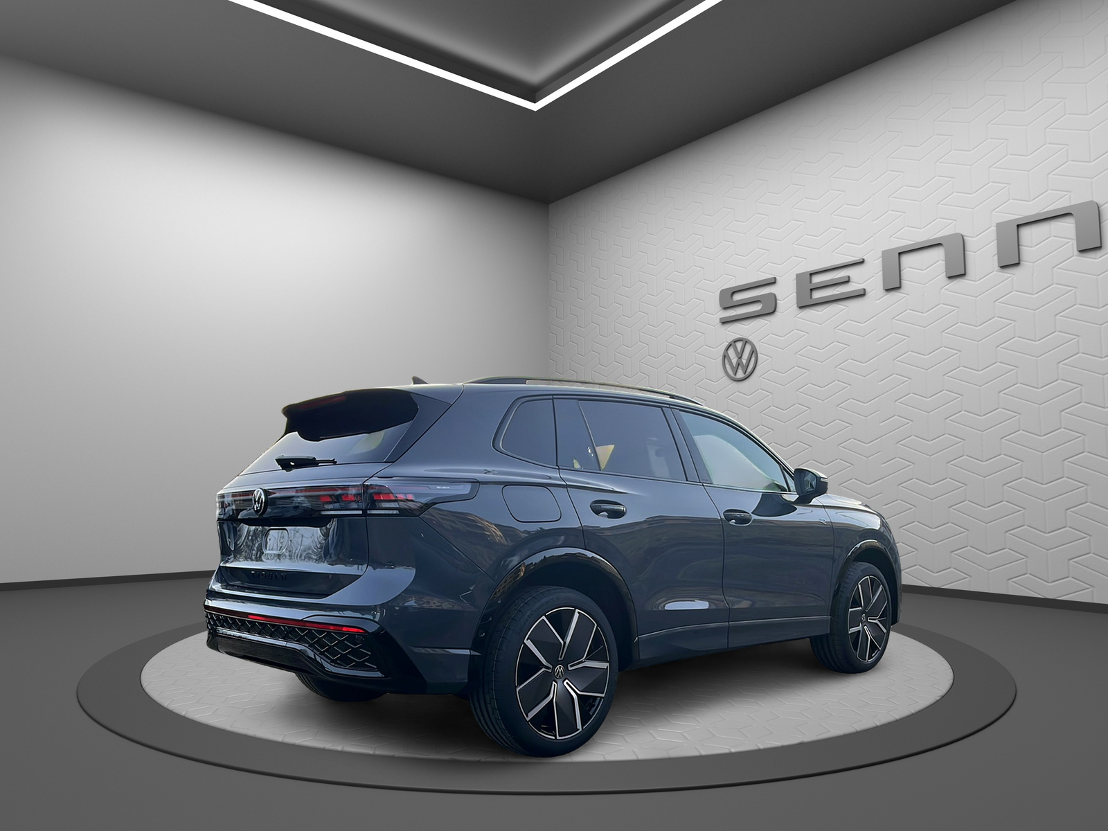 VW VW TIGUAN R-LINE-image-2