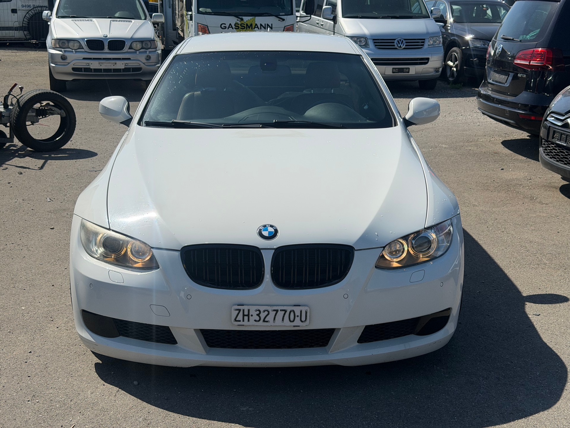 BMW 335i Coupé DSG-image-1
