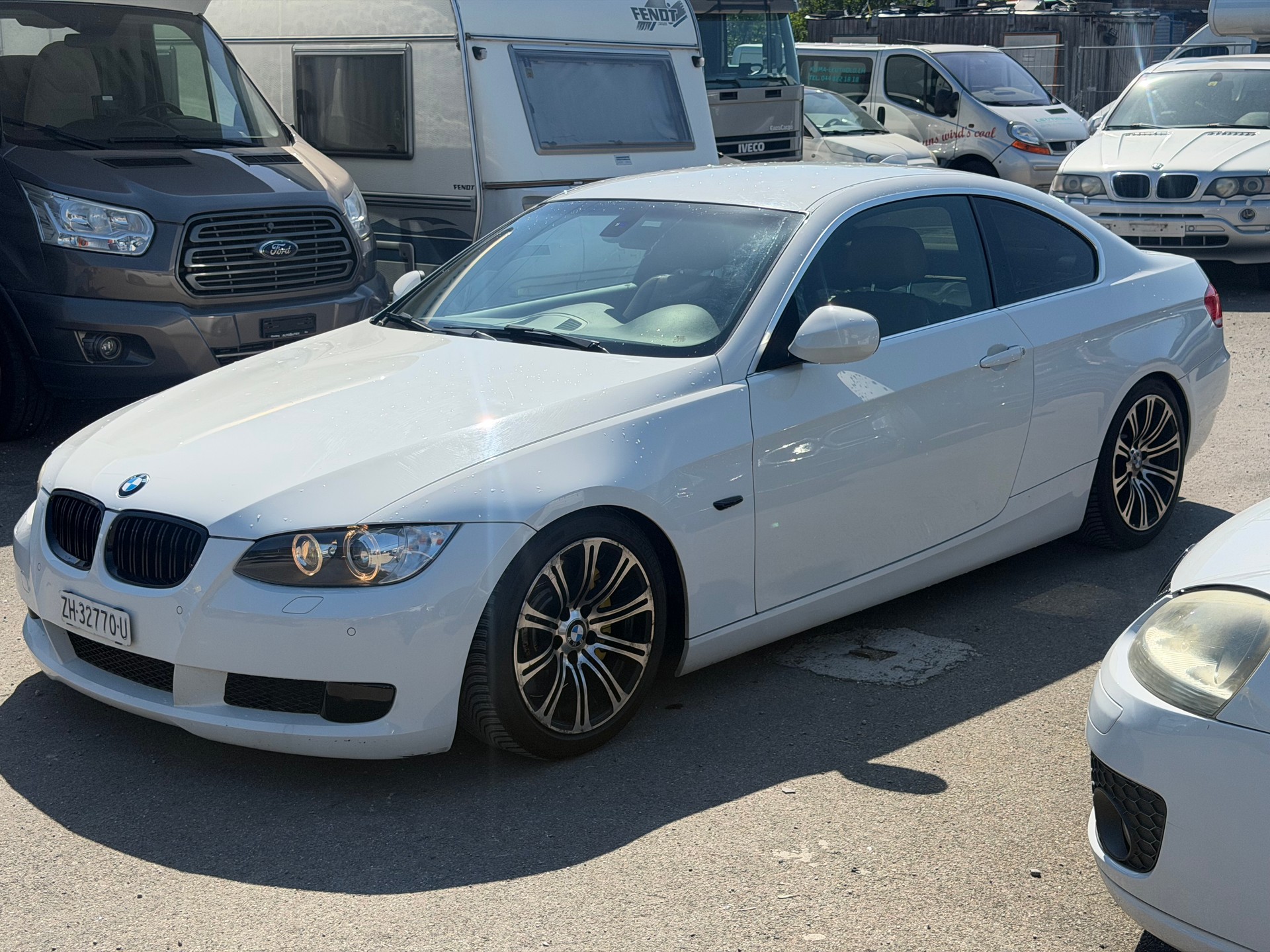 BMW 335i Coupé DSG-image-0