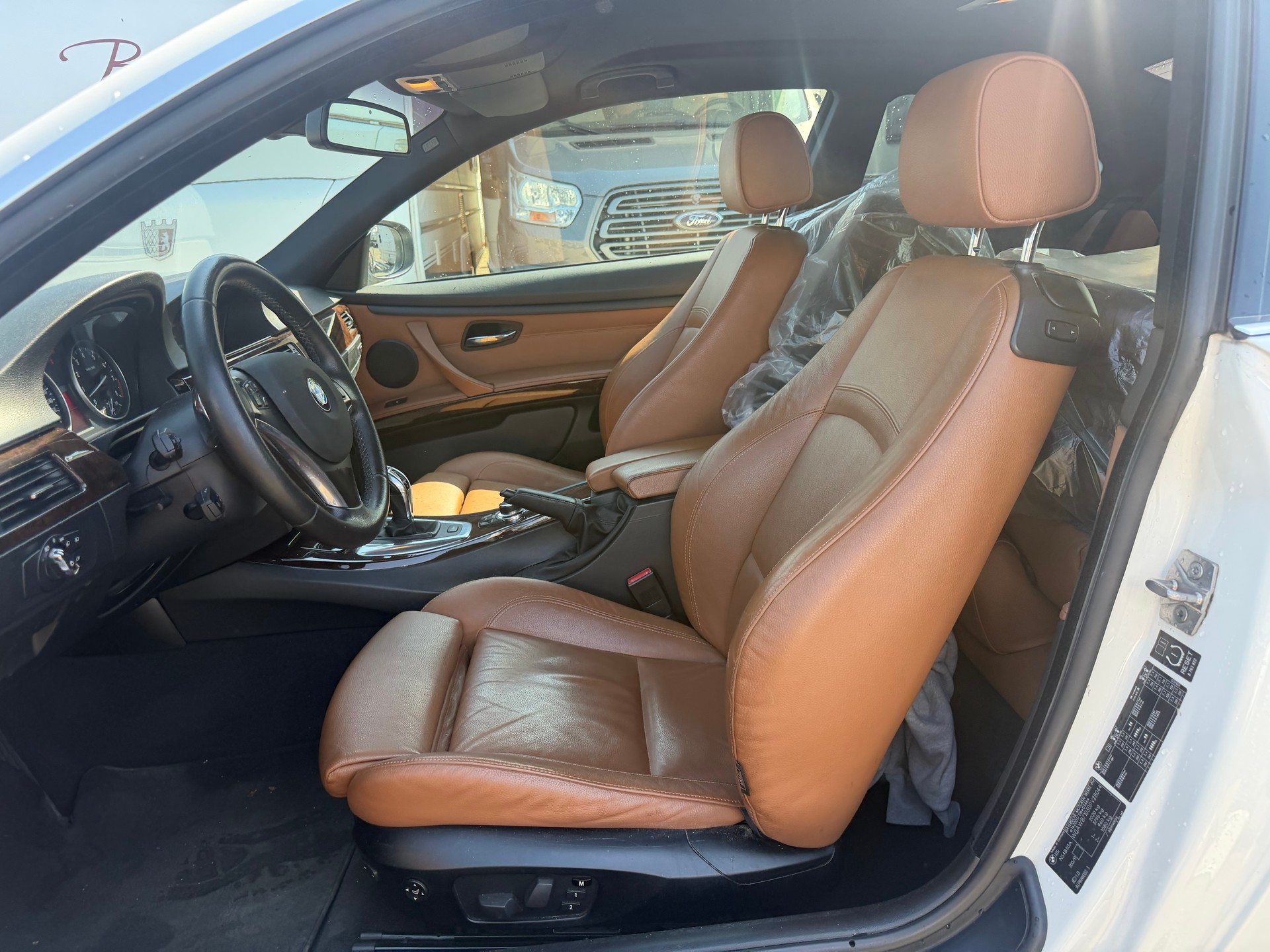 BMW 335i Coupé DSG-image-8