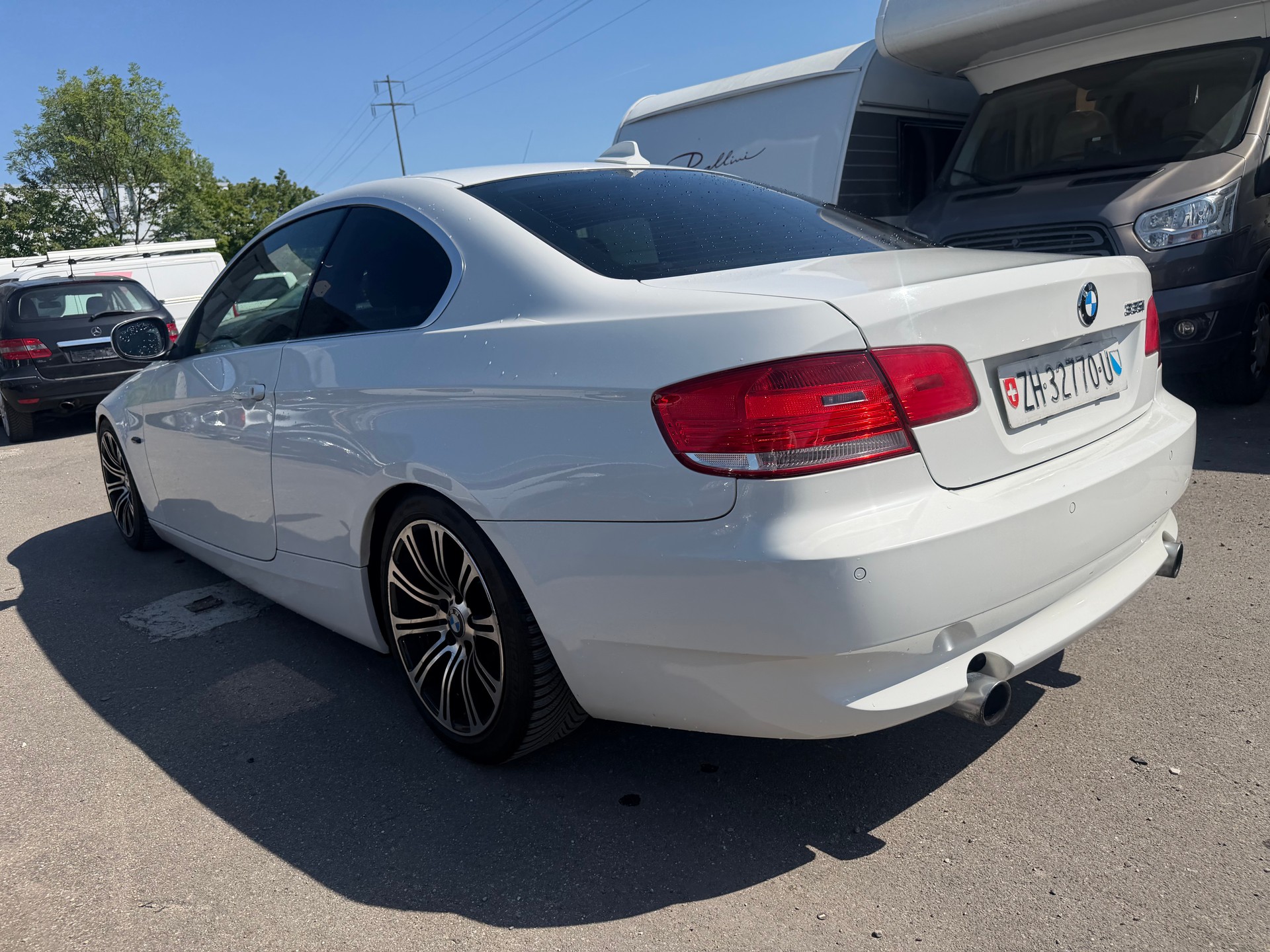 BMW 335i Coupé DSG-image-6