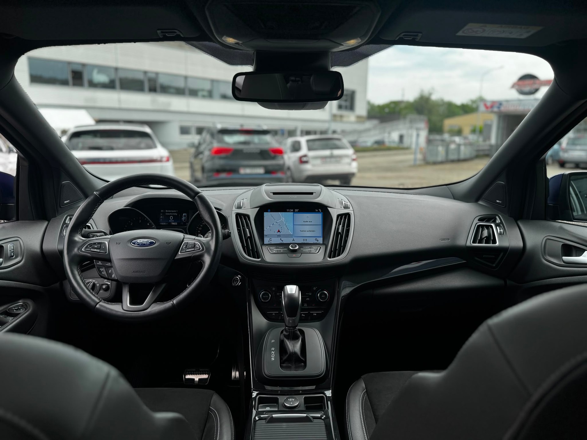 FORD Kuga 2.0 TDCi ST Line 4WD PowerShift-image-19