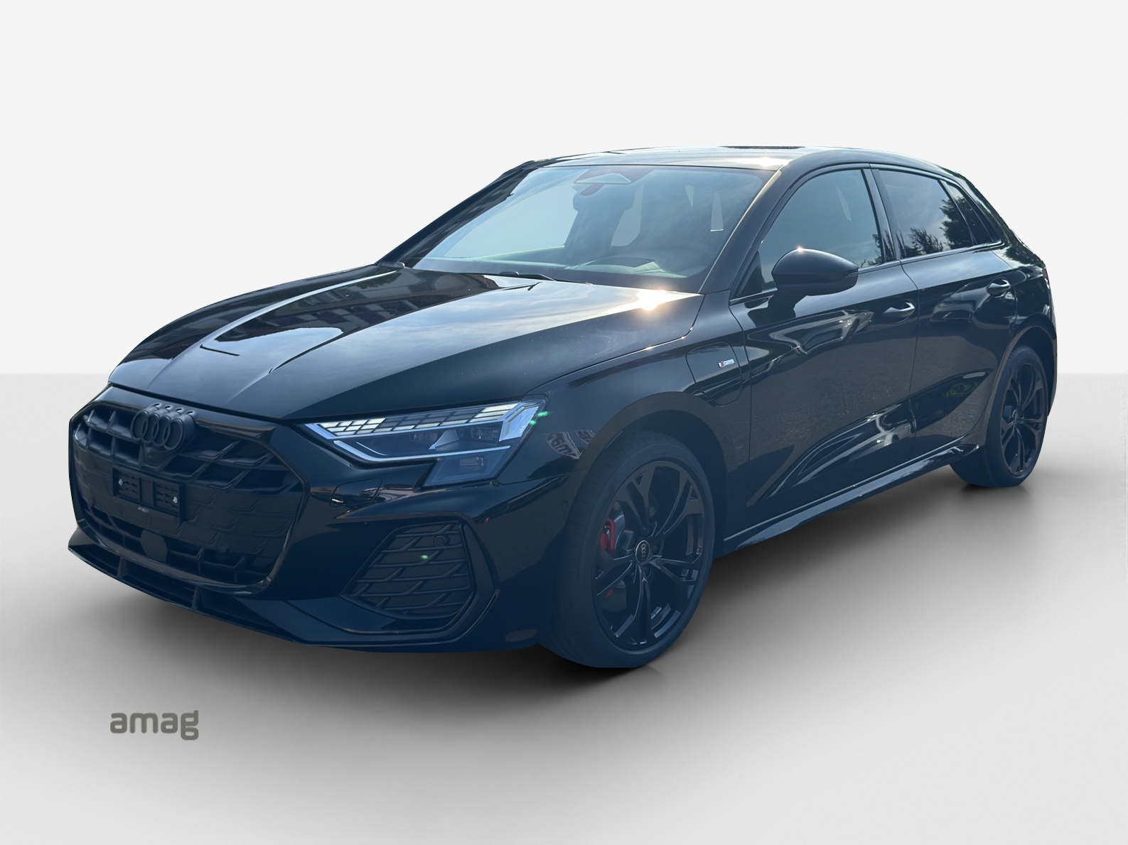AUDI A3 Sportback TFSI e 200 kW S line S tronic-image-0