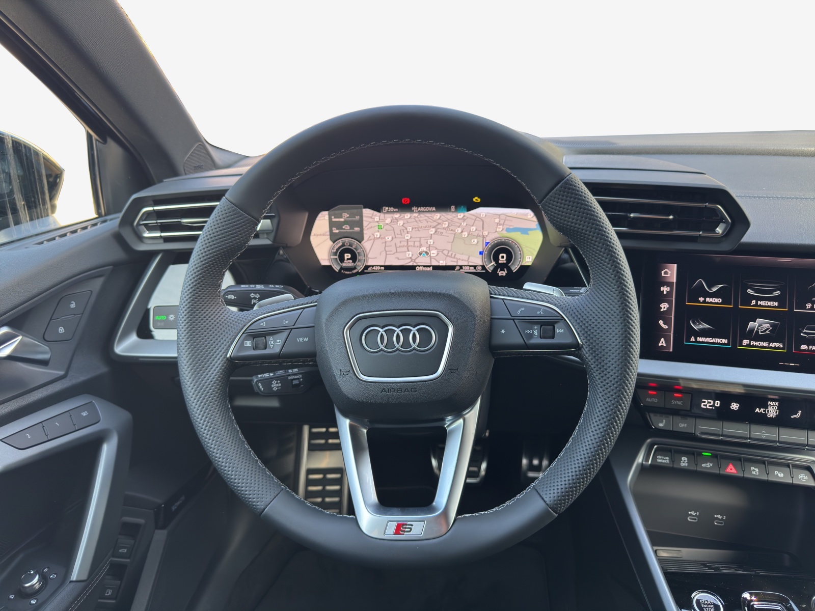 AUDI A3 Sportback TFSI e 200 kW S line S tronic-image-9