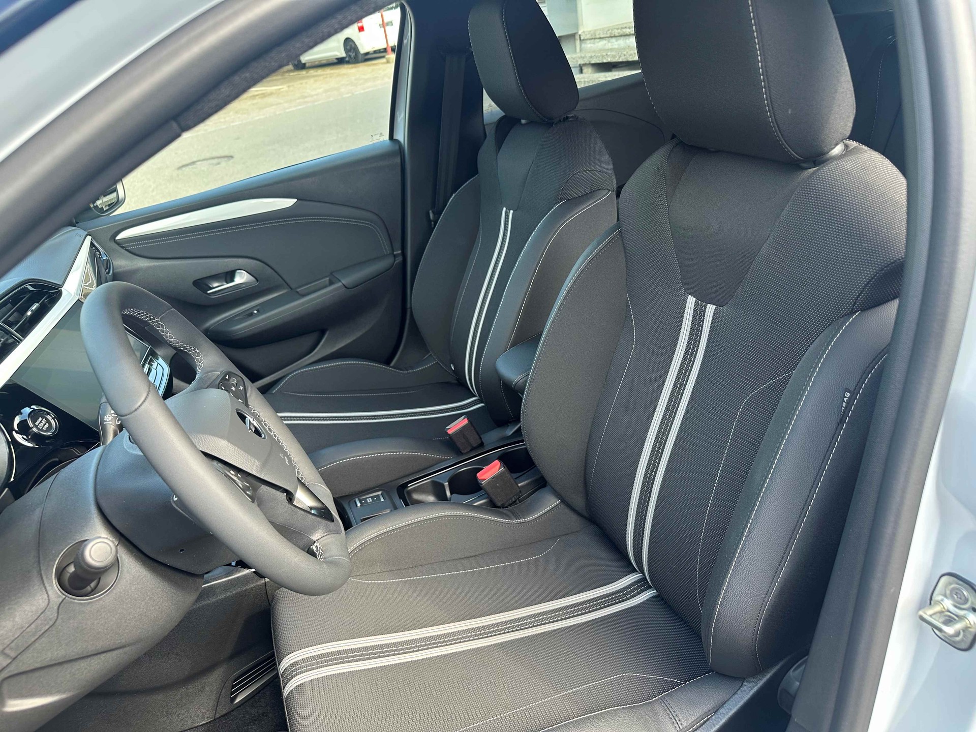 OPEL Corsa 1.2 T Hybrid GS-image-10