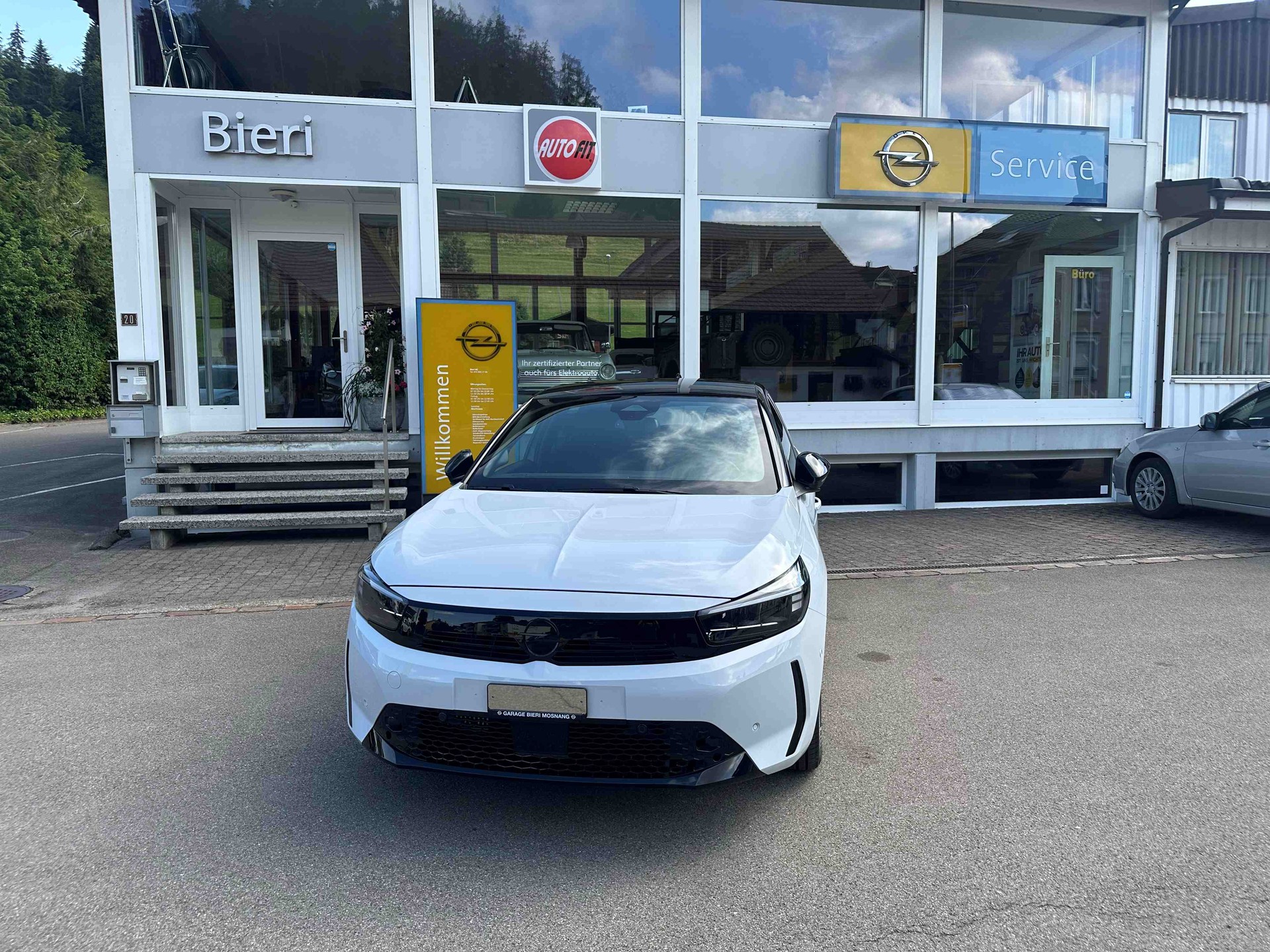 OPEL Corsa 1.2 T Hybrid GS-image-1