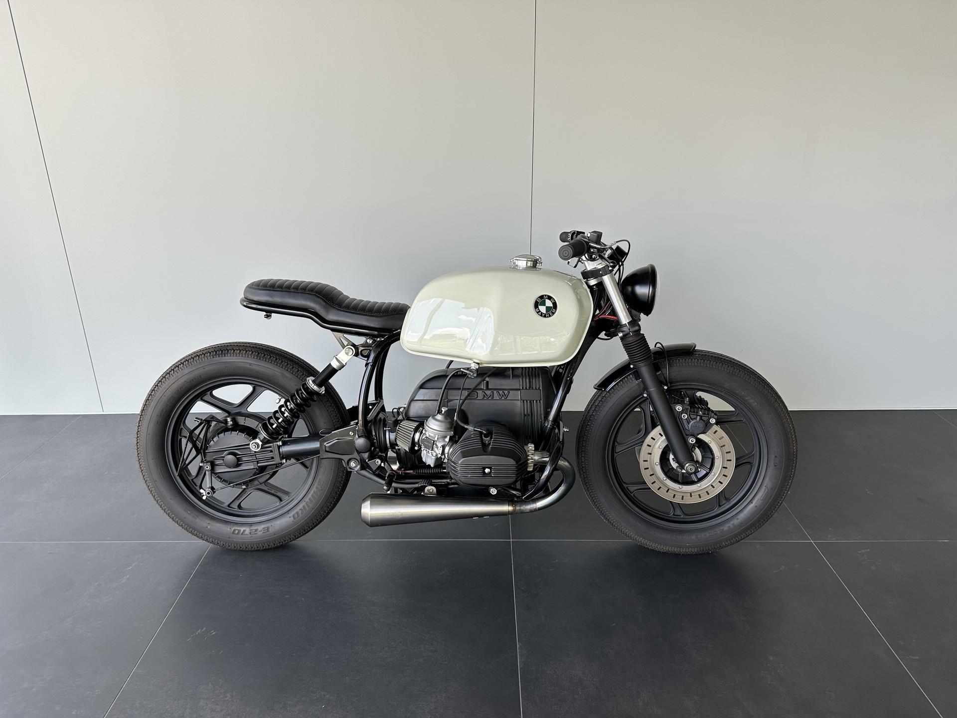 BMW R 80-showroom-element-3