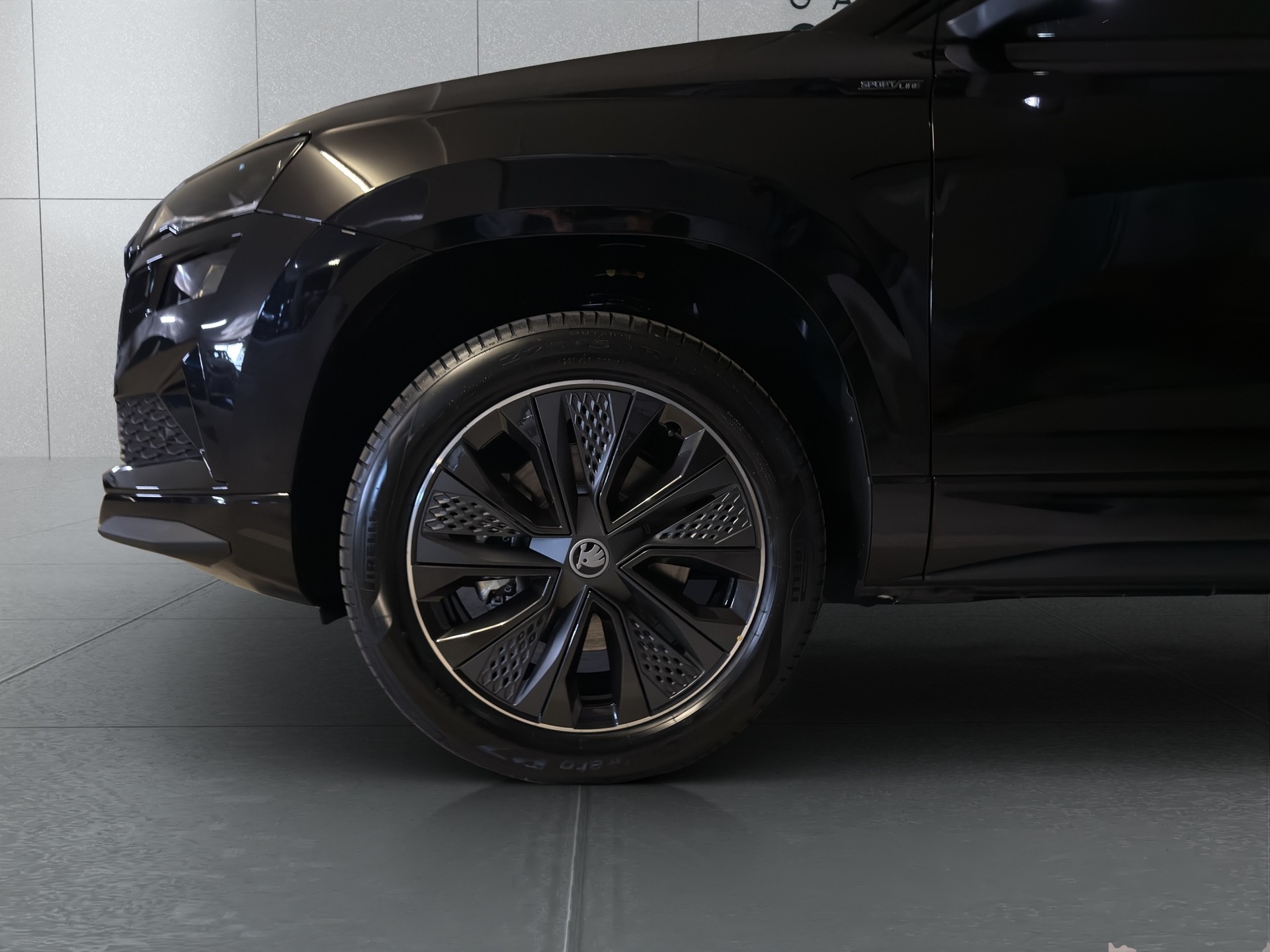 SKODA Karoq 2.0 TSI SportLine 4x4 DSG-image-6