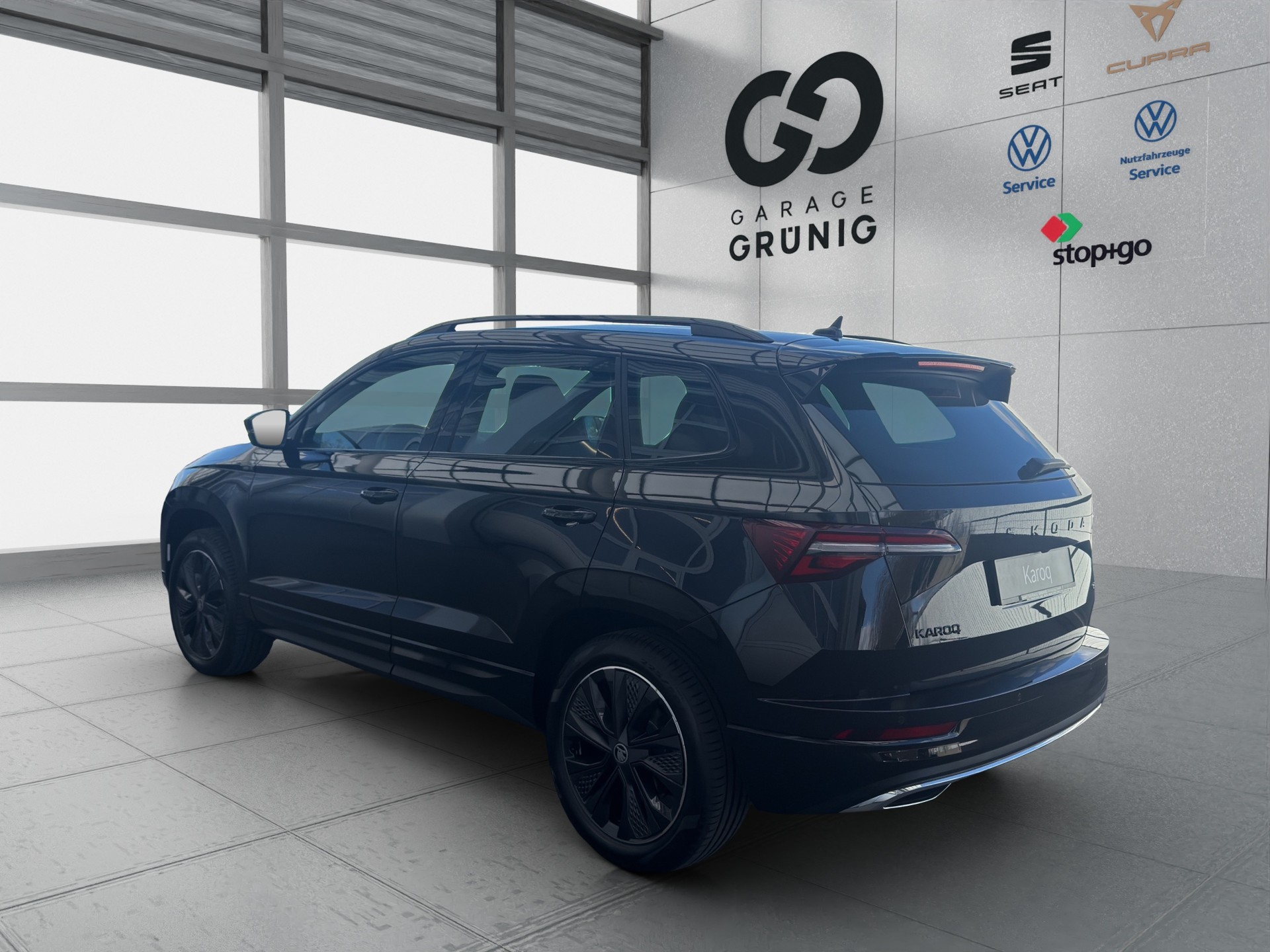 SKODA Karoq 2.0 TSI SportLine 4x4 DSG-showroom-element-3