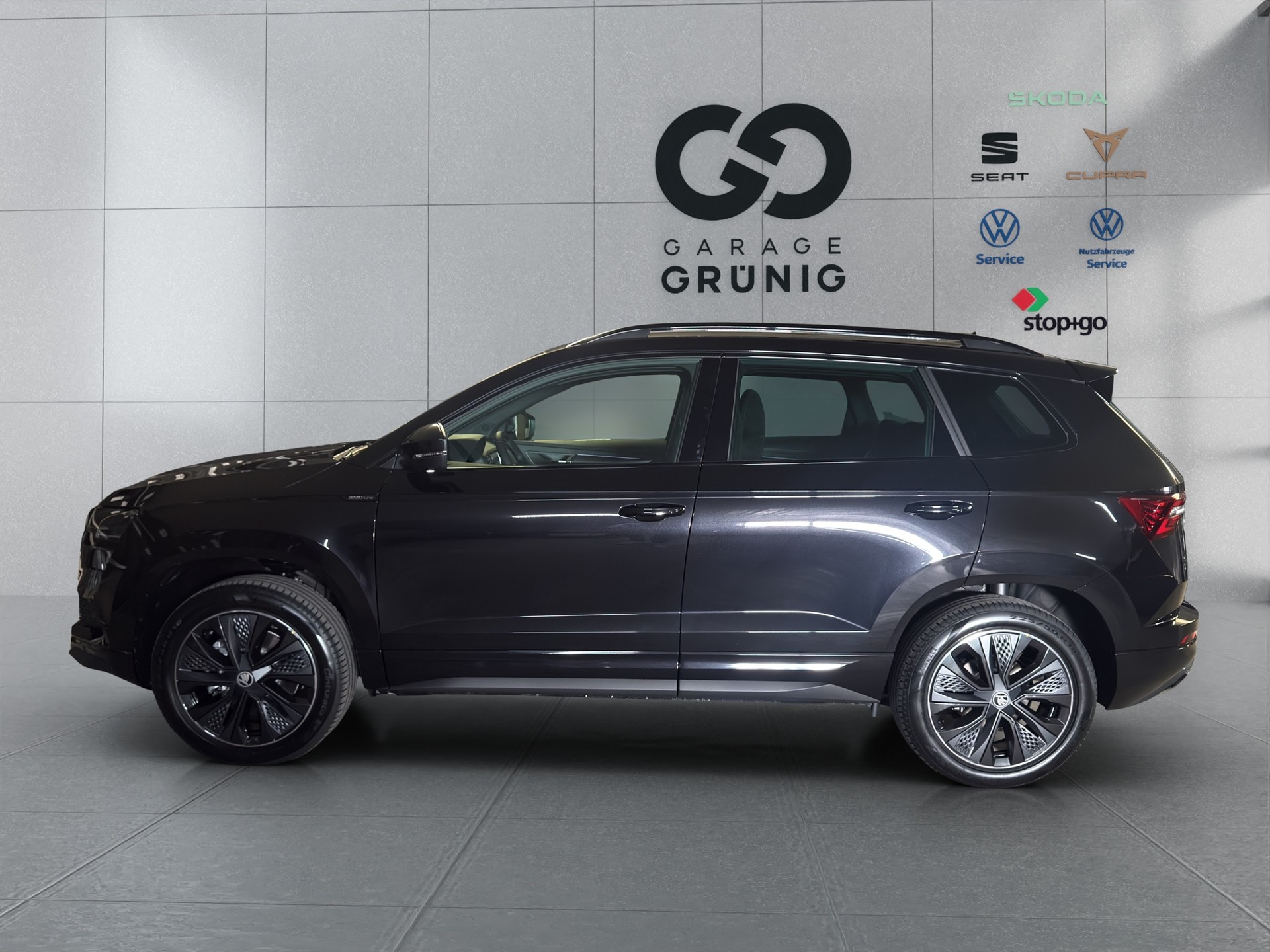 SKODA Karoq 2.0 TSI SportLine 4x4 DSG-showroom-element-2