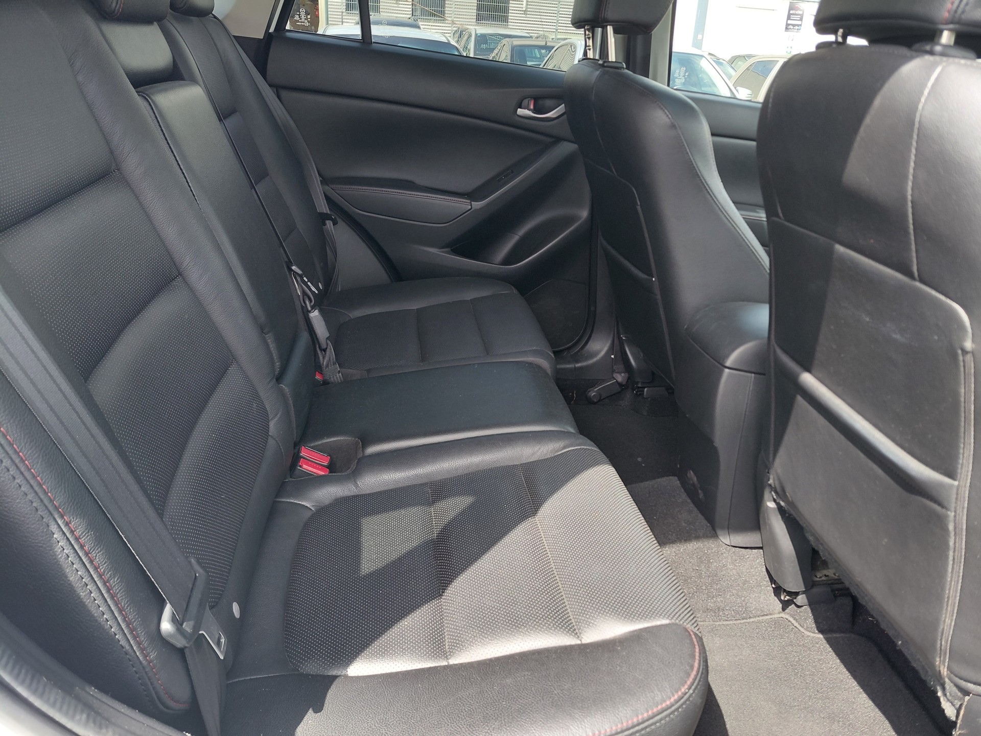 MAZDA CX-5 2.2 D HP Revolution AWD Automatic-image-8