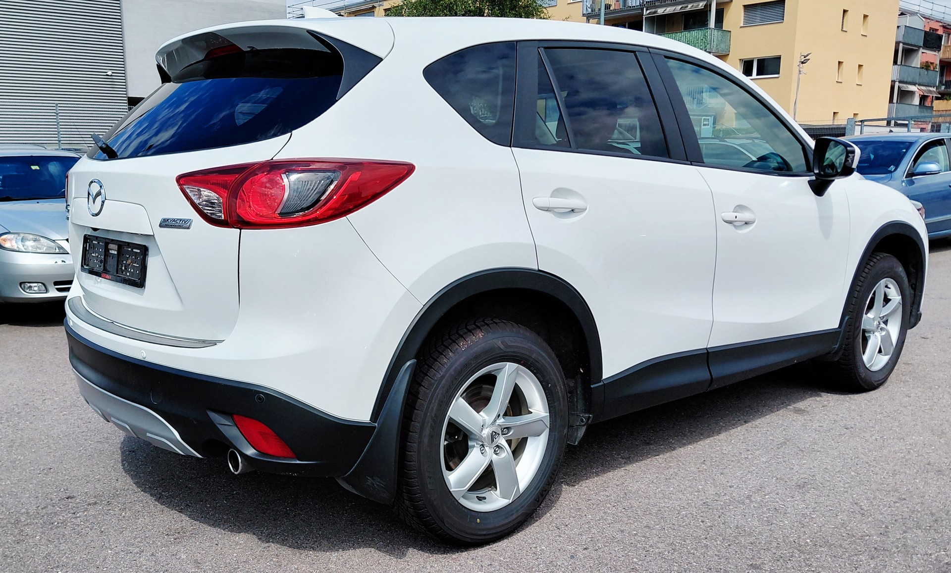 MAZDA CX-5 2.2 D HP Revolution AWD Automatic-image-5