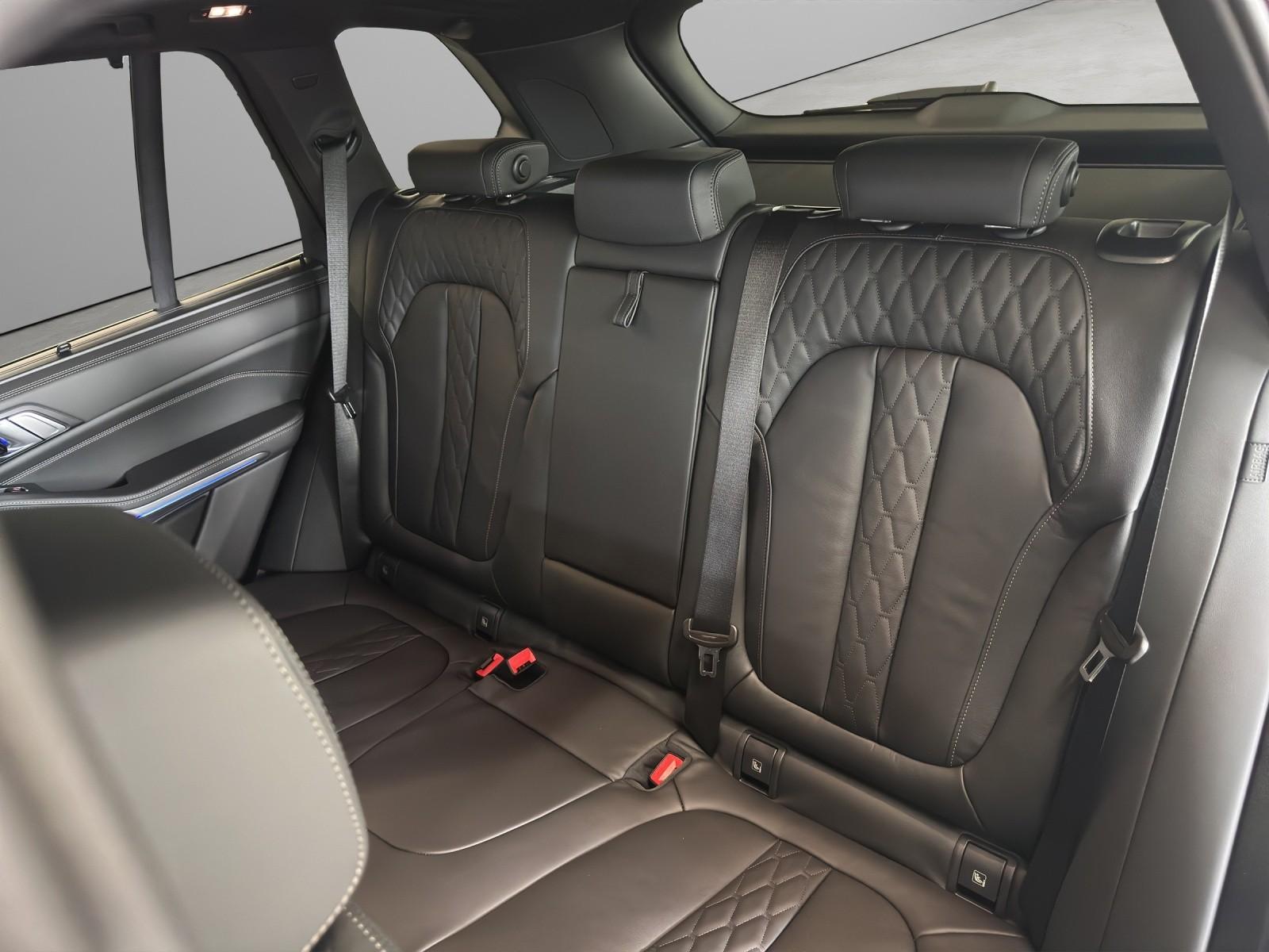 BMW X5 40d xDrive SAG-image-18