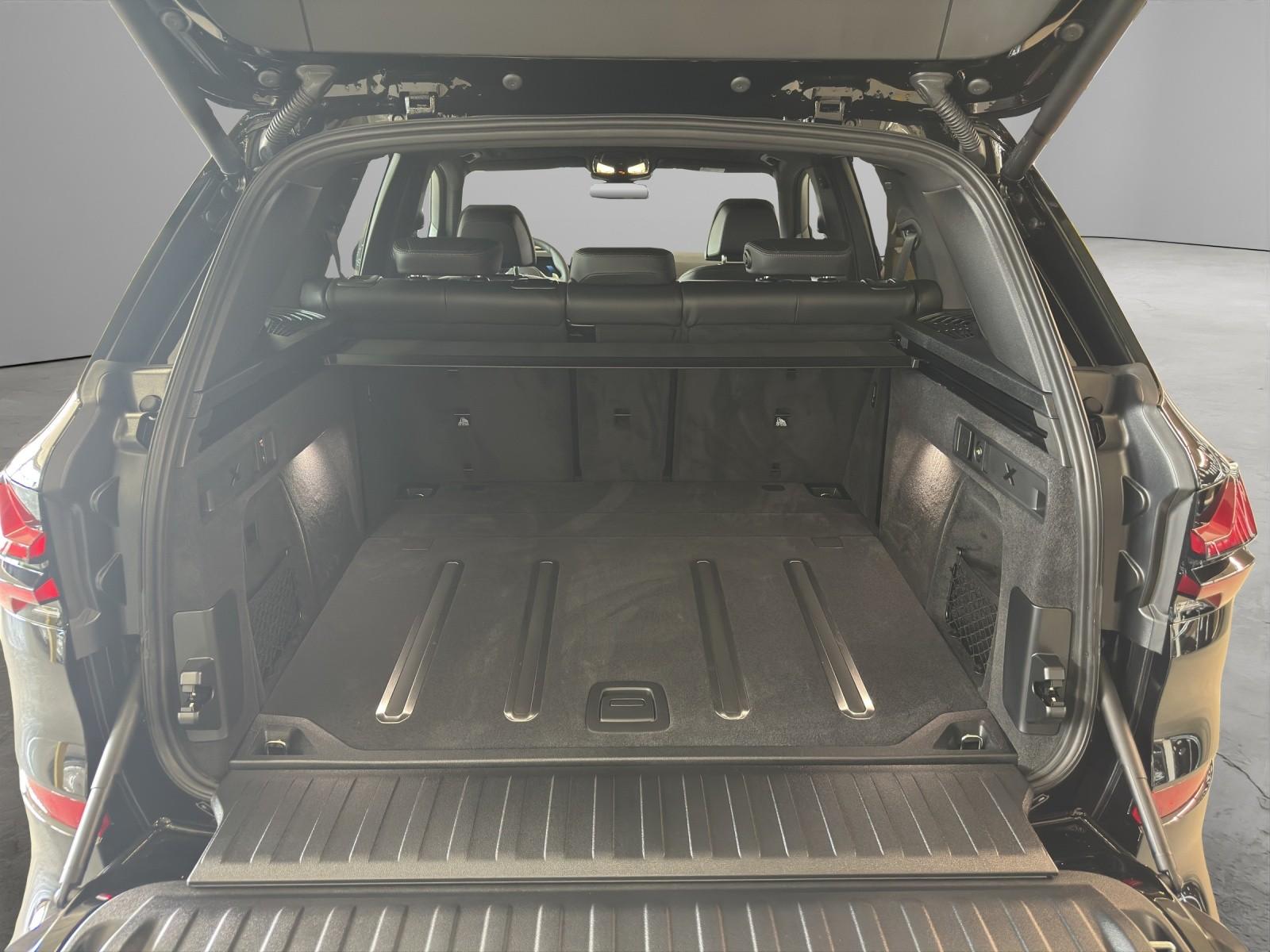 BMW X5 40d xDrive SAG-image-13