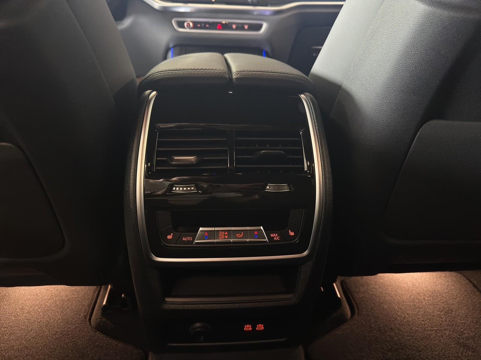 BMW X5 40d xDrive SAG-image-12