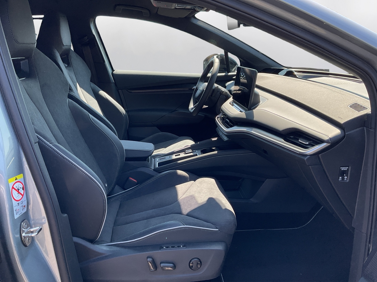 SKODA Enyaq 85x Sportline 4x4-image-13
