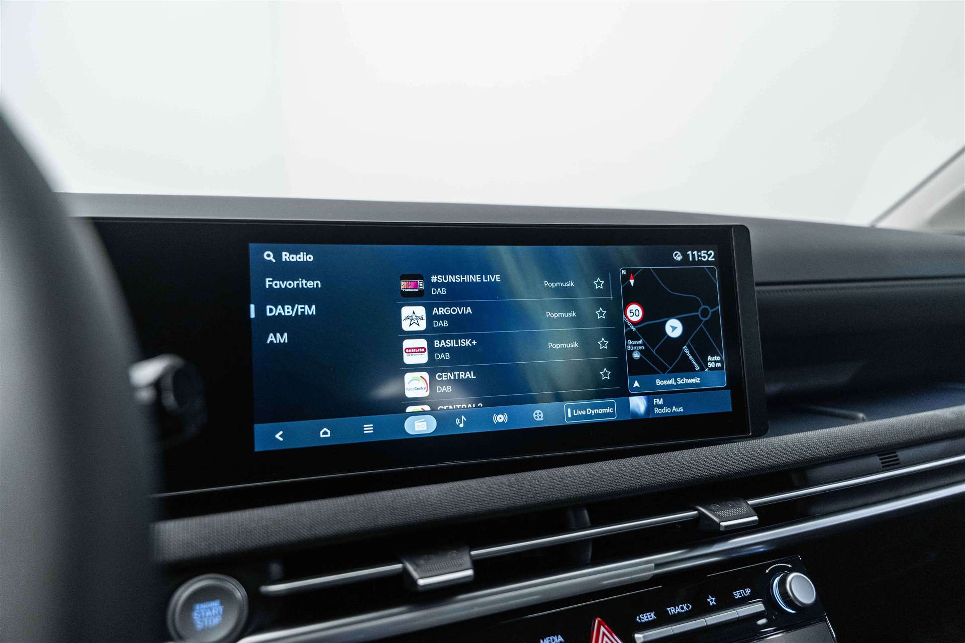 HYUNDAI Tucson 1.6 TGDi PHEV 252PS Techno Sky 4WD Automat-image-21