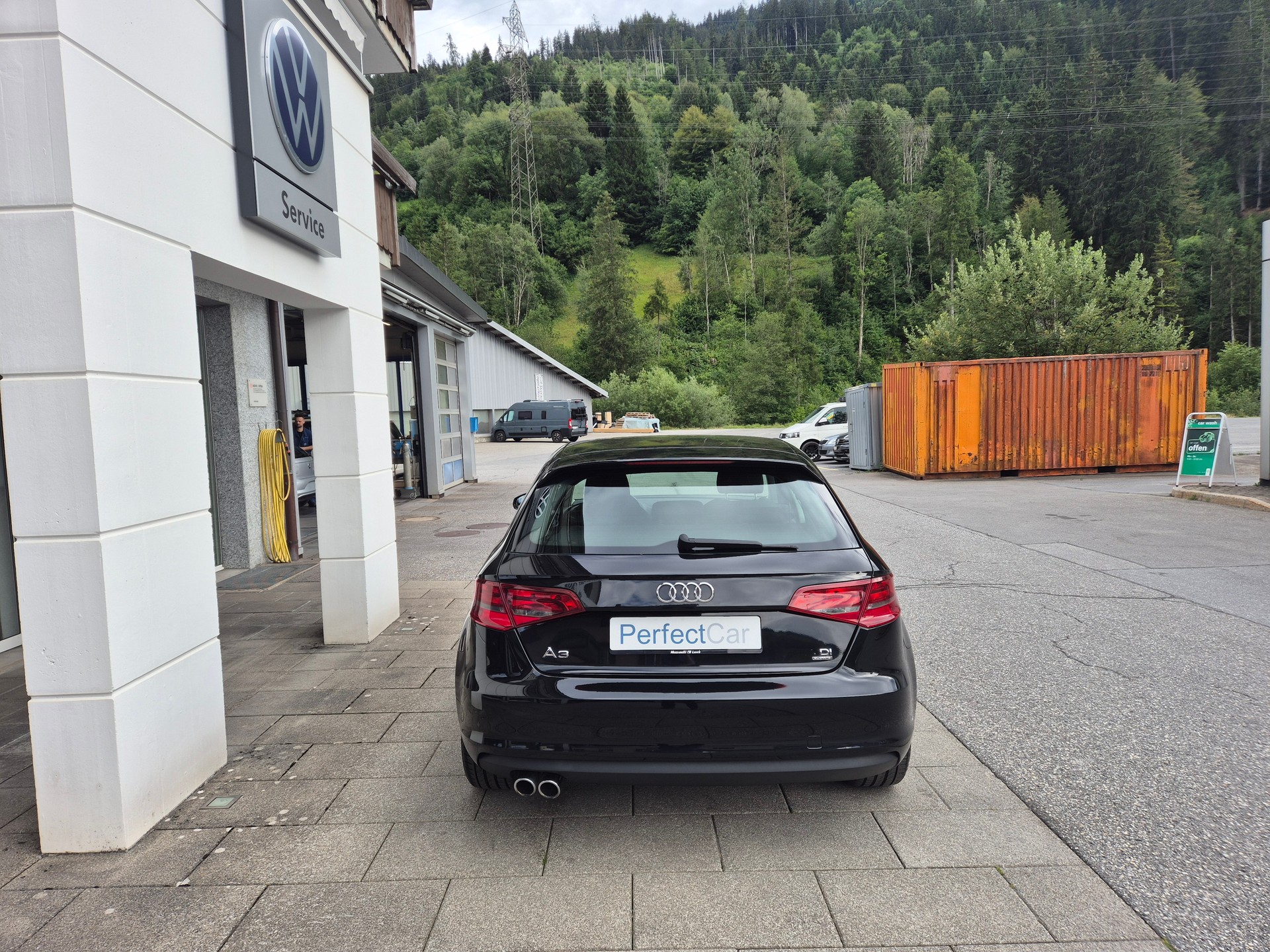 AUDI A3 Sportback 2.0 TDI Ambition quattro-image-5