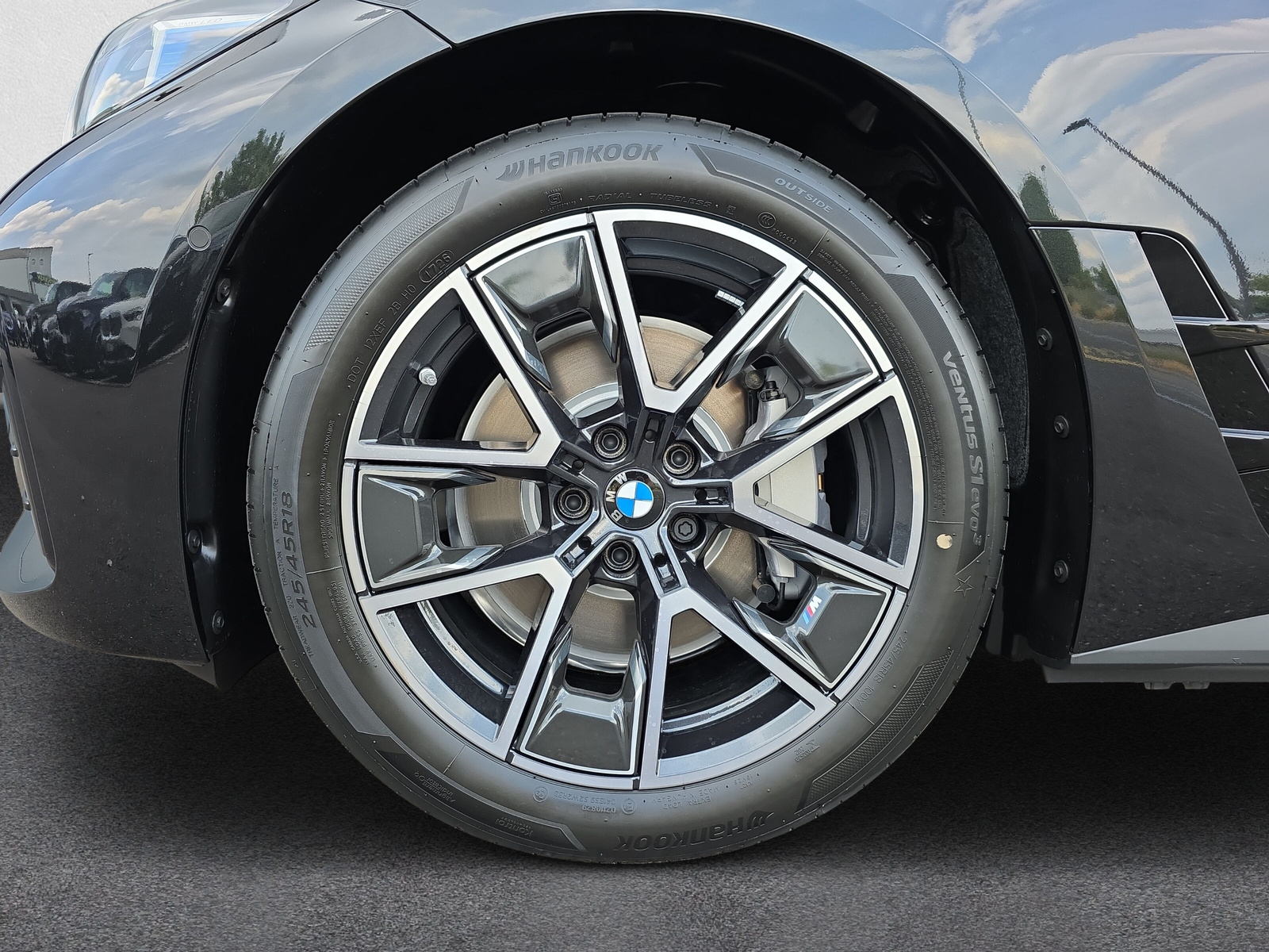 BMW i4 xDrive 40 M Sport **Action de leasing à 0.9%**-image-9