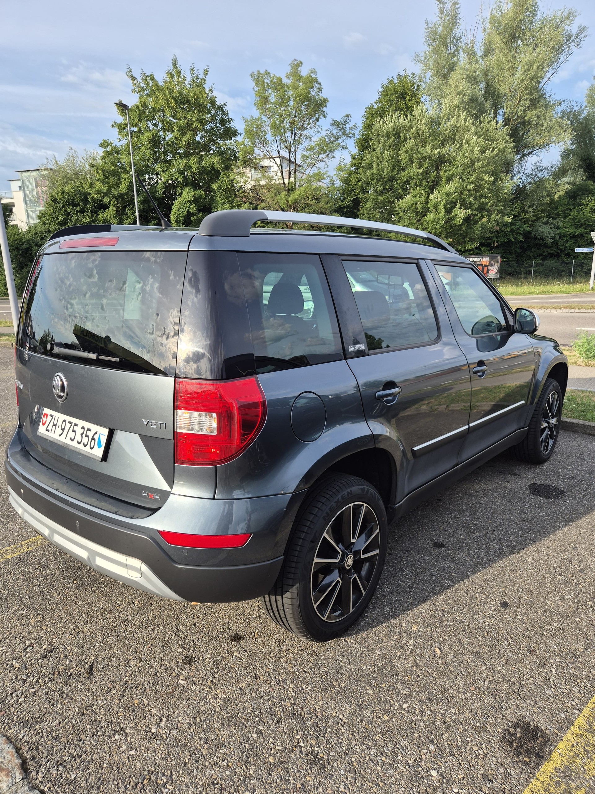 SKODA 2.0 TDI 140 Adventure 4x4-image-1