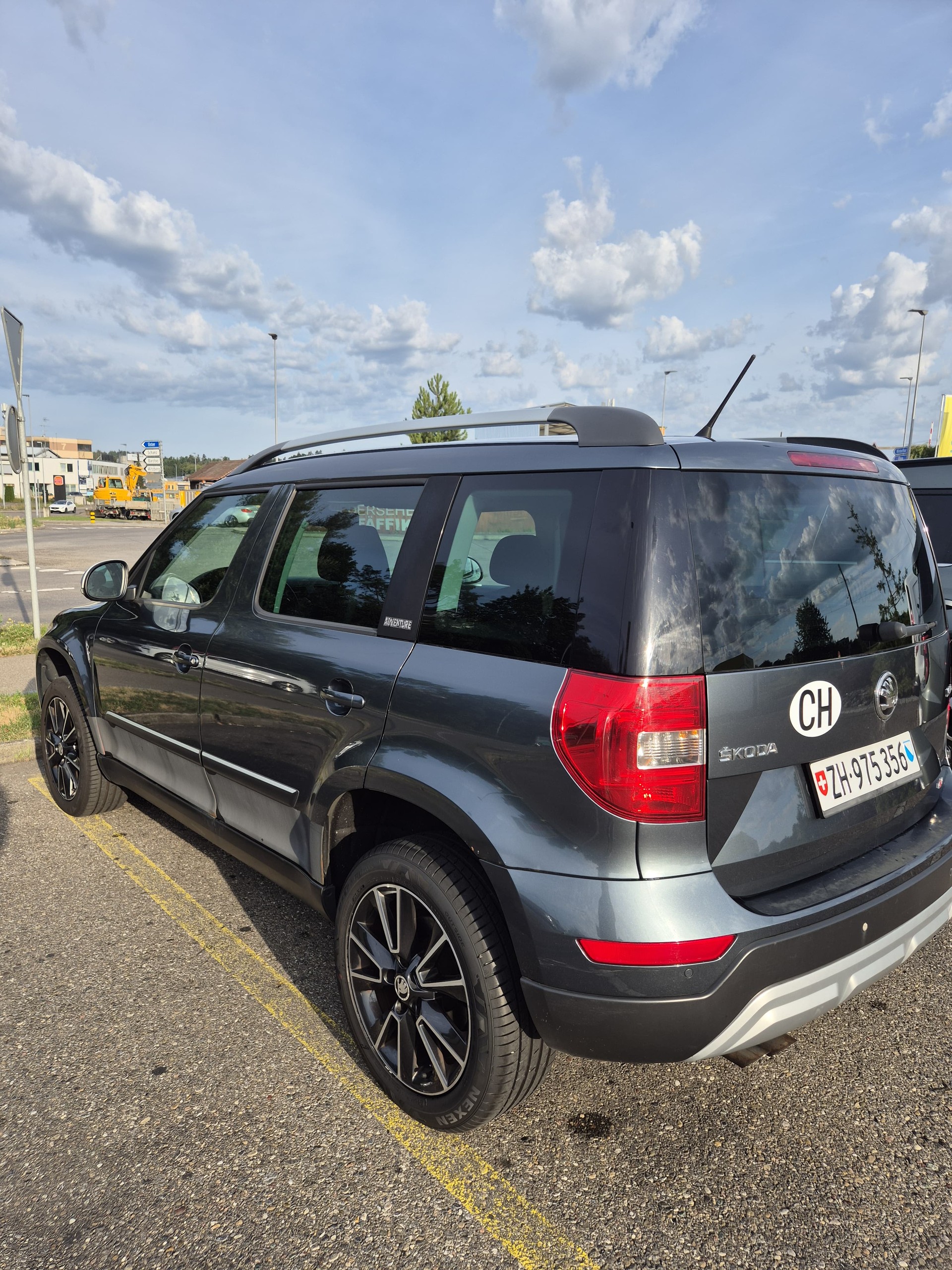 SKODA 2.0 TDI 140 Adventure 4x4-image-3