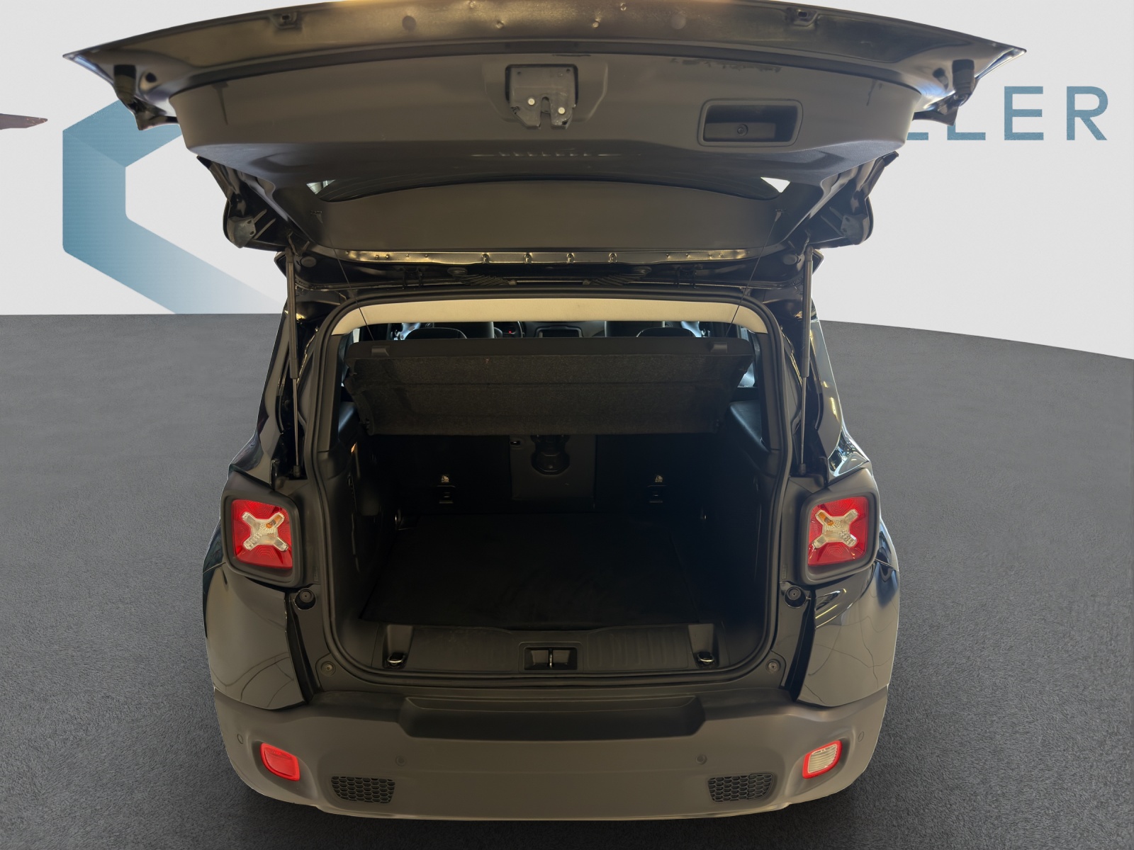 JEEP RENEGADE 1.3 Trailhawk Plus-image-5