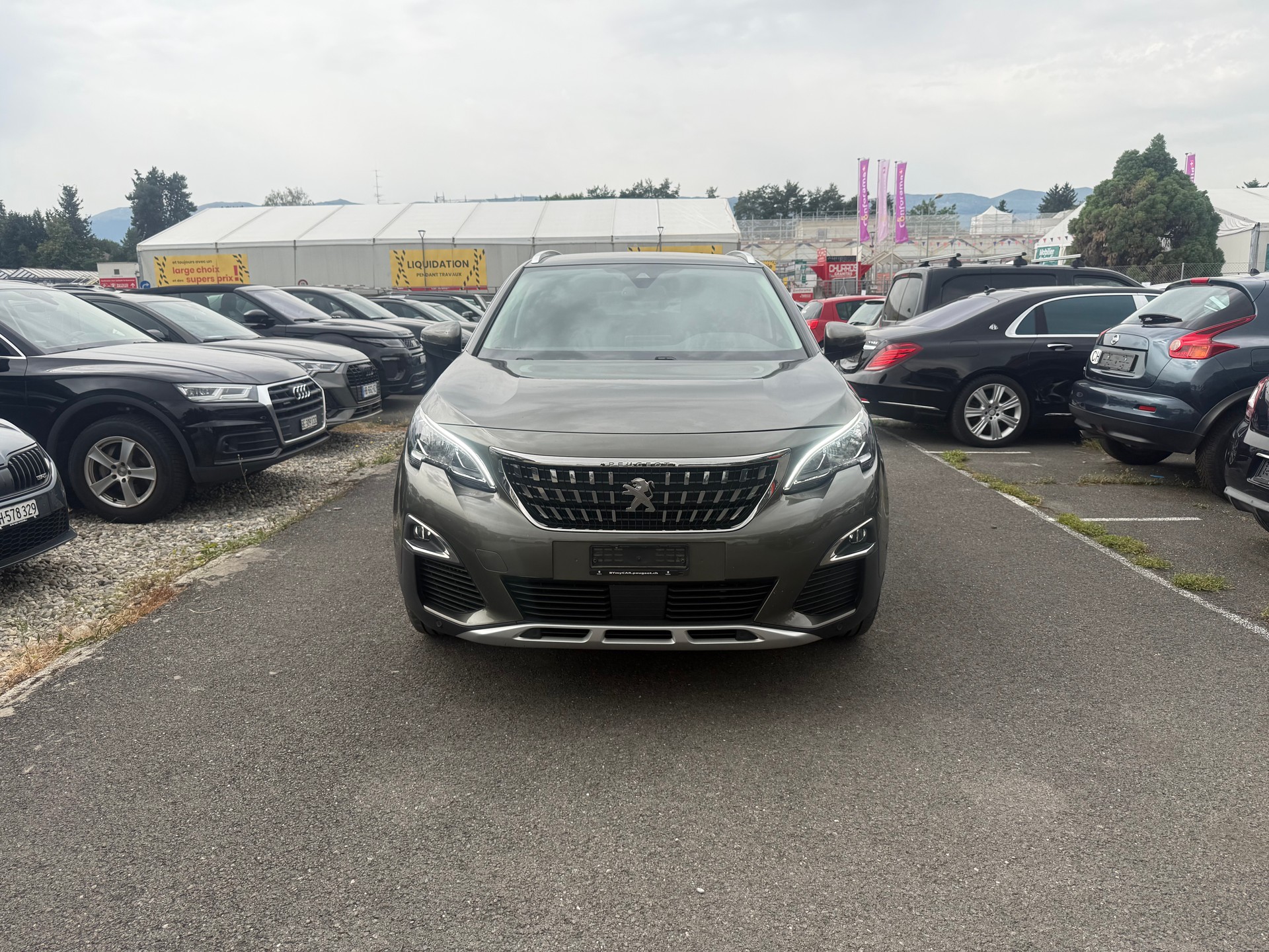 PEUGEOT 3008 1.2 PureTech Allure EAT-image-0