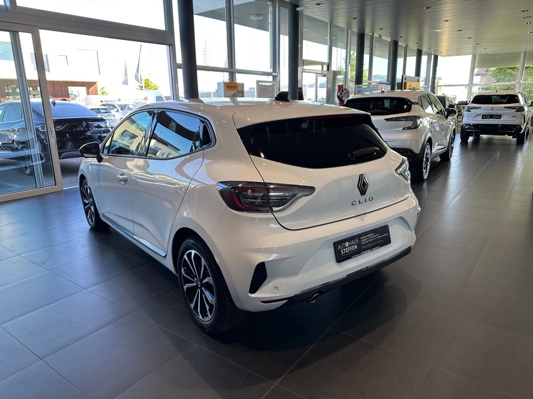RENAULT Clio 1.0 Techno-image-4