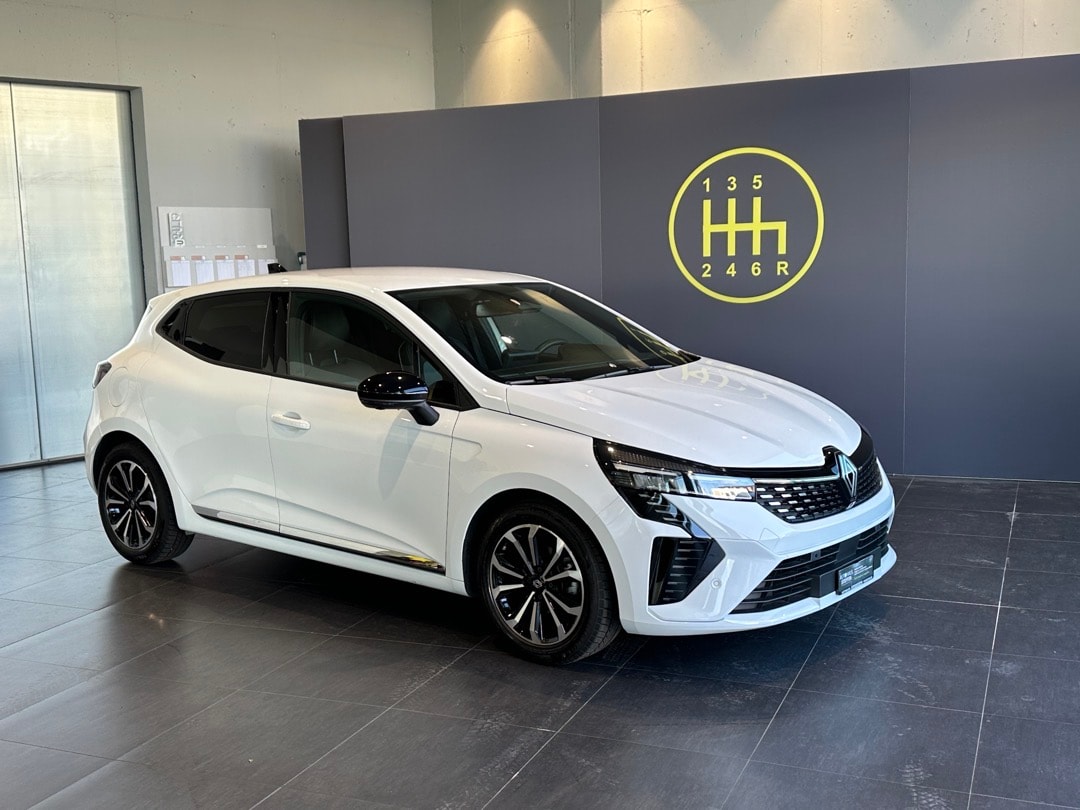 RENAULT Clio 1.0 Techno-image-0