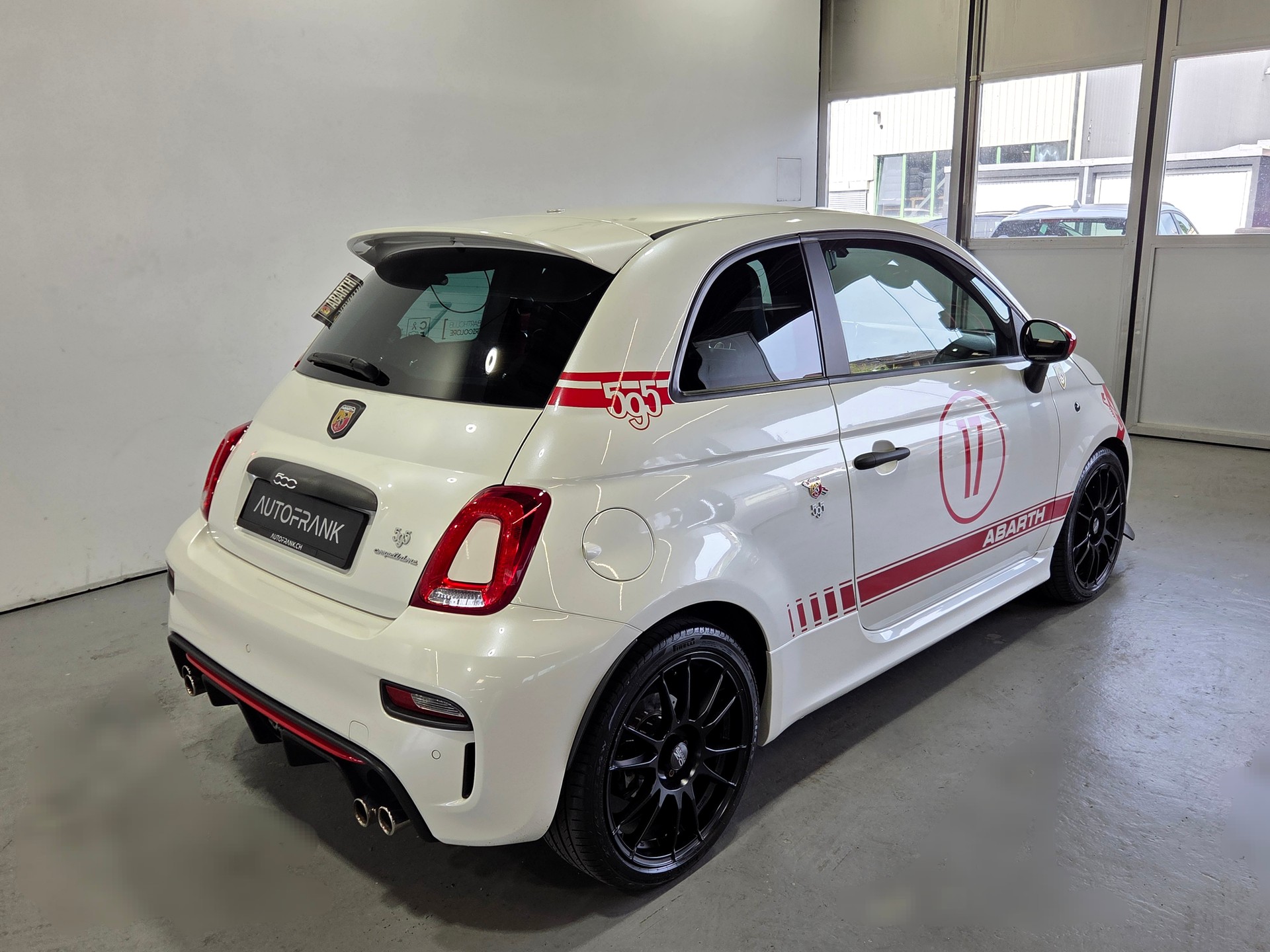 FIAT 595 Abarth 1.4 T-Jet 180 Competizione-image-17
