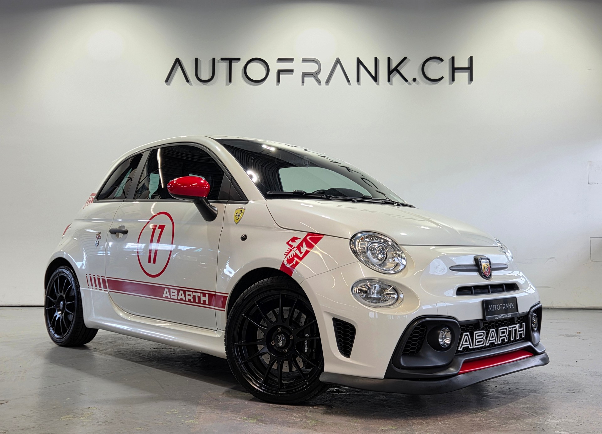 FIAT 595 Abarth 1.4 T-Jet 180 Competizione-image-0