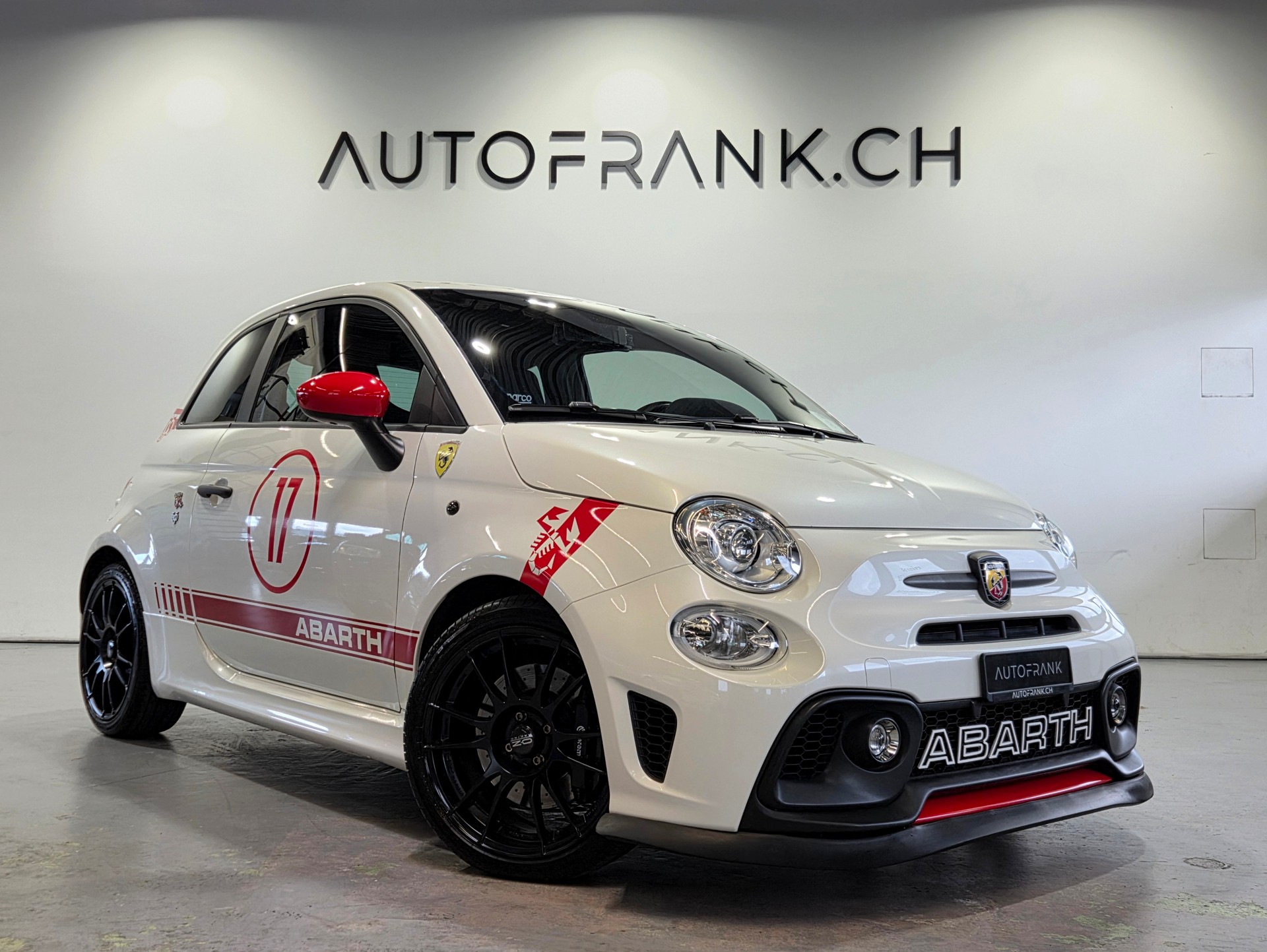 FIAT 595 Abarth 1.4 T-Jet 180 Competizione-image-1