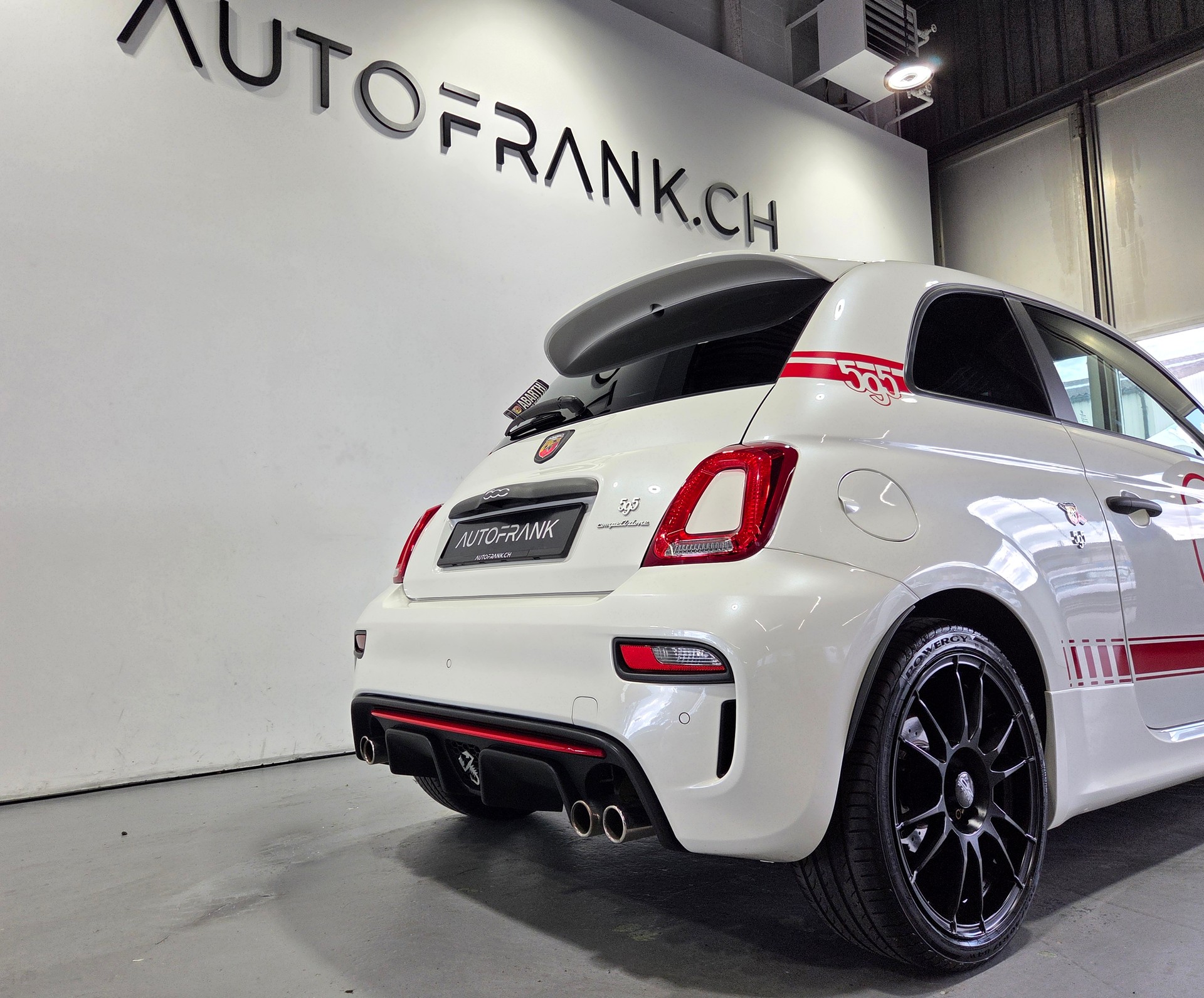 FIAT 595 Abarth 1.4 T-Jet 180 Competizione-image-11