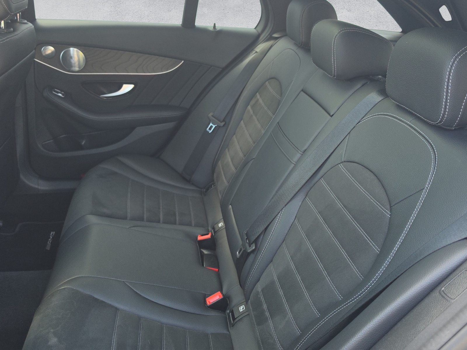 MERCEDES-BENZ C 220 d AMG Line Swiss Star 4M 9G-Tronic-image-15
