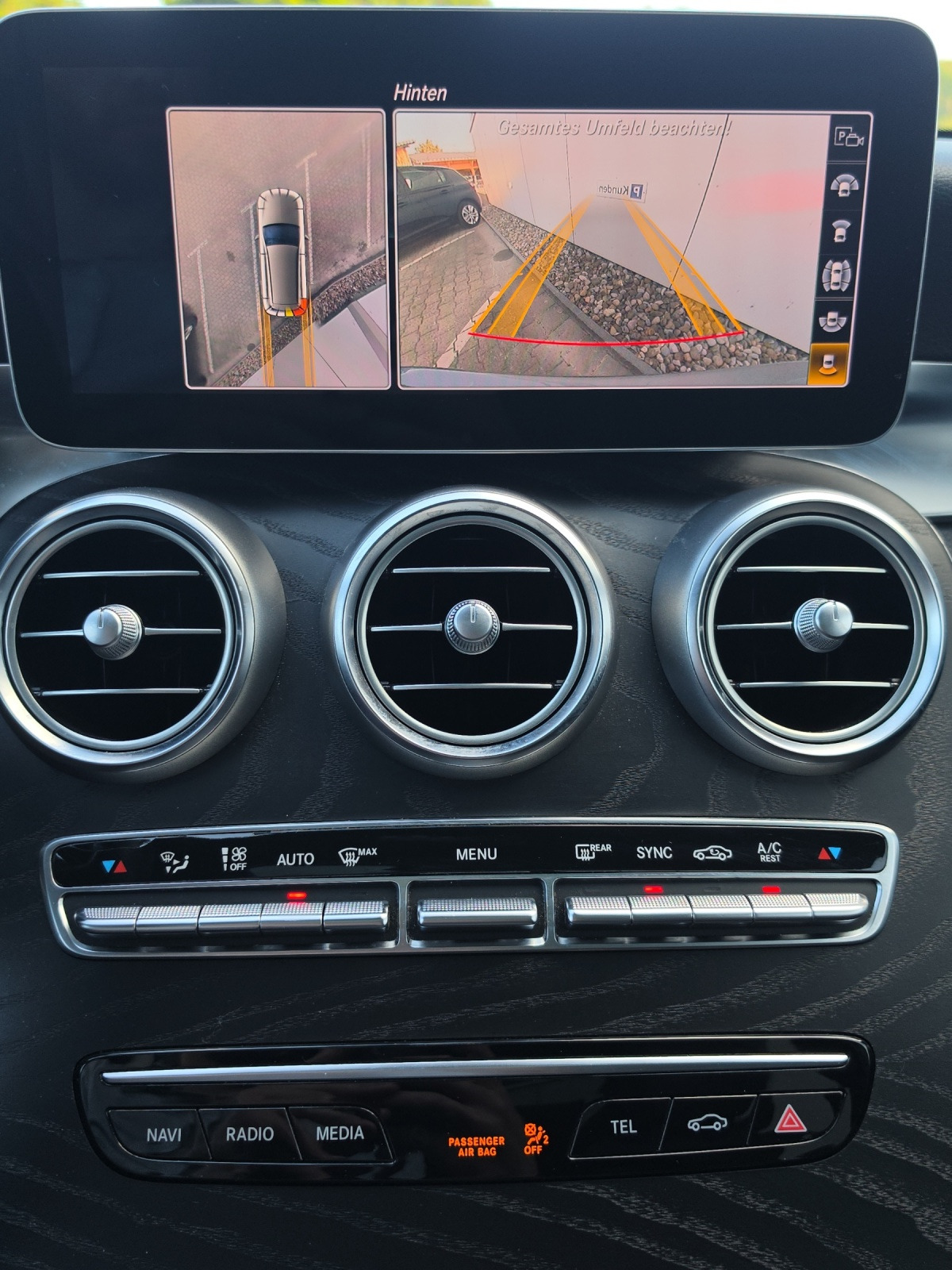MERCEDES-BENZ C 220 d AMG Line Swiss Star 4M 9G-Tronic-image-12