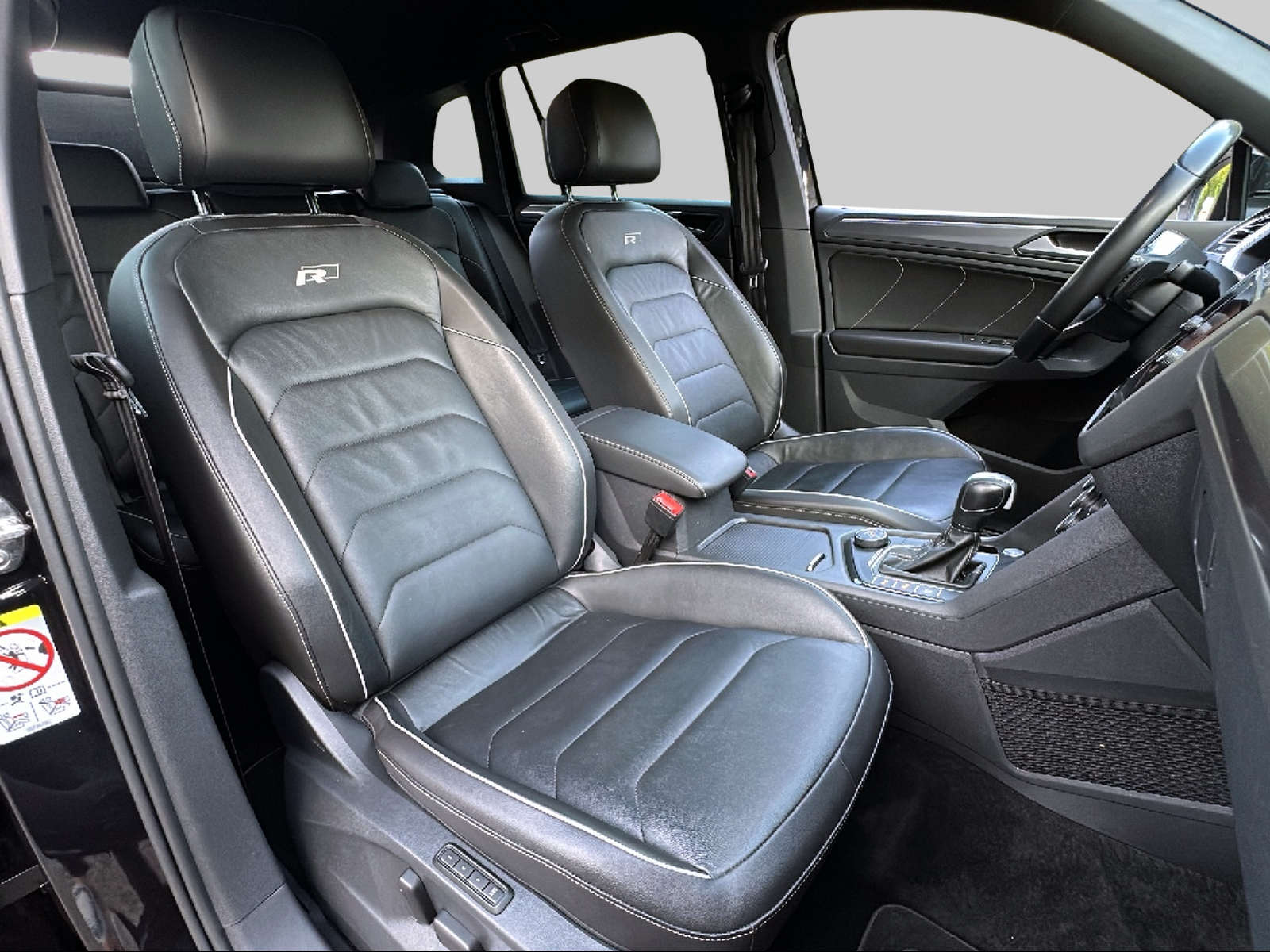 VW Tiguan 2.0 TDI SCR Highline 4Motion DSG-image-18