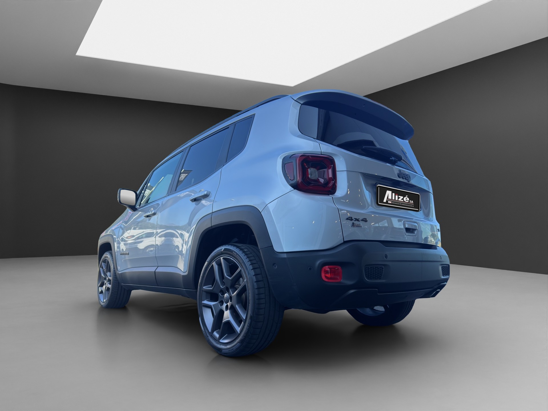 JEEP Renegade 1.3 Turbo S AWD-image-4