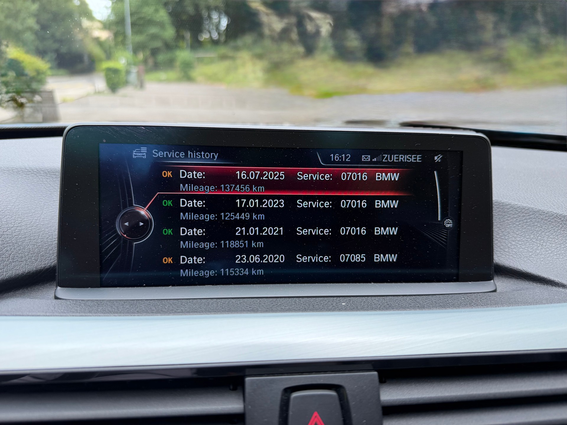 BMW 428i xDrive-image-9